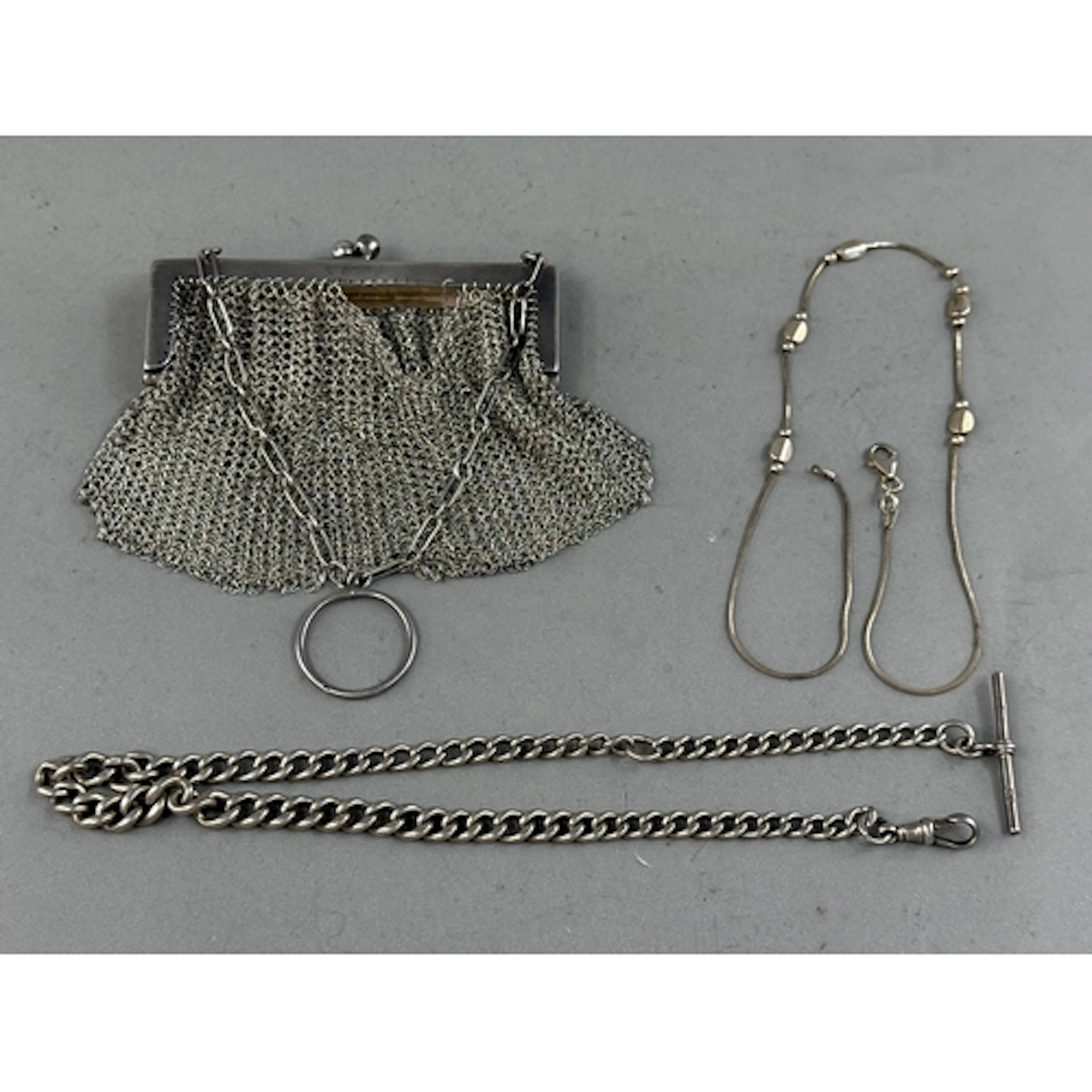 Silver: a graduated Albert pocket watch chain, Birmingham 19...