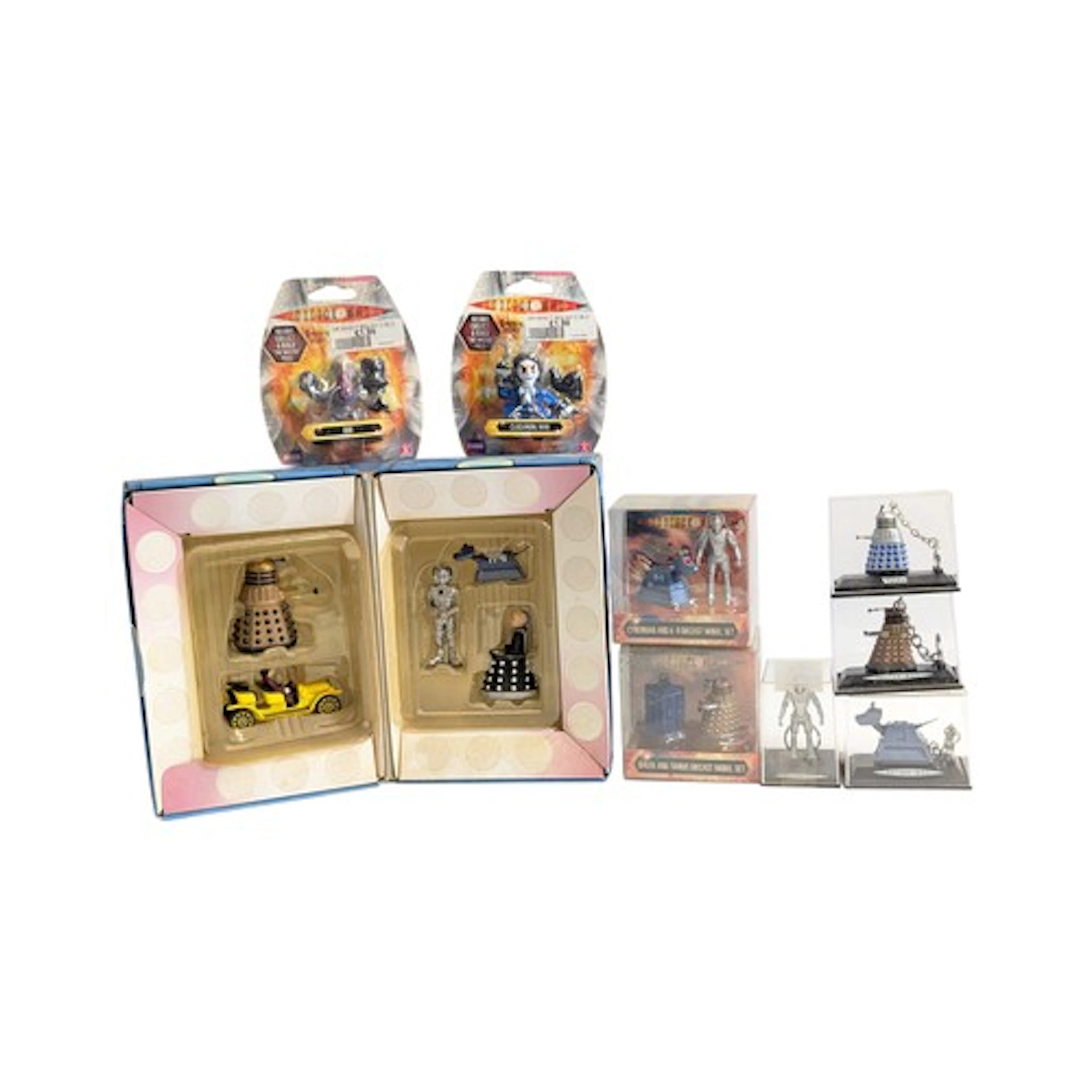 2003 Dr Who Corgi TARDIS Collector's Set (model TY96205); 2 ...
