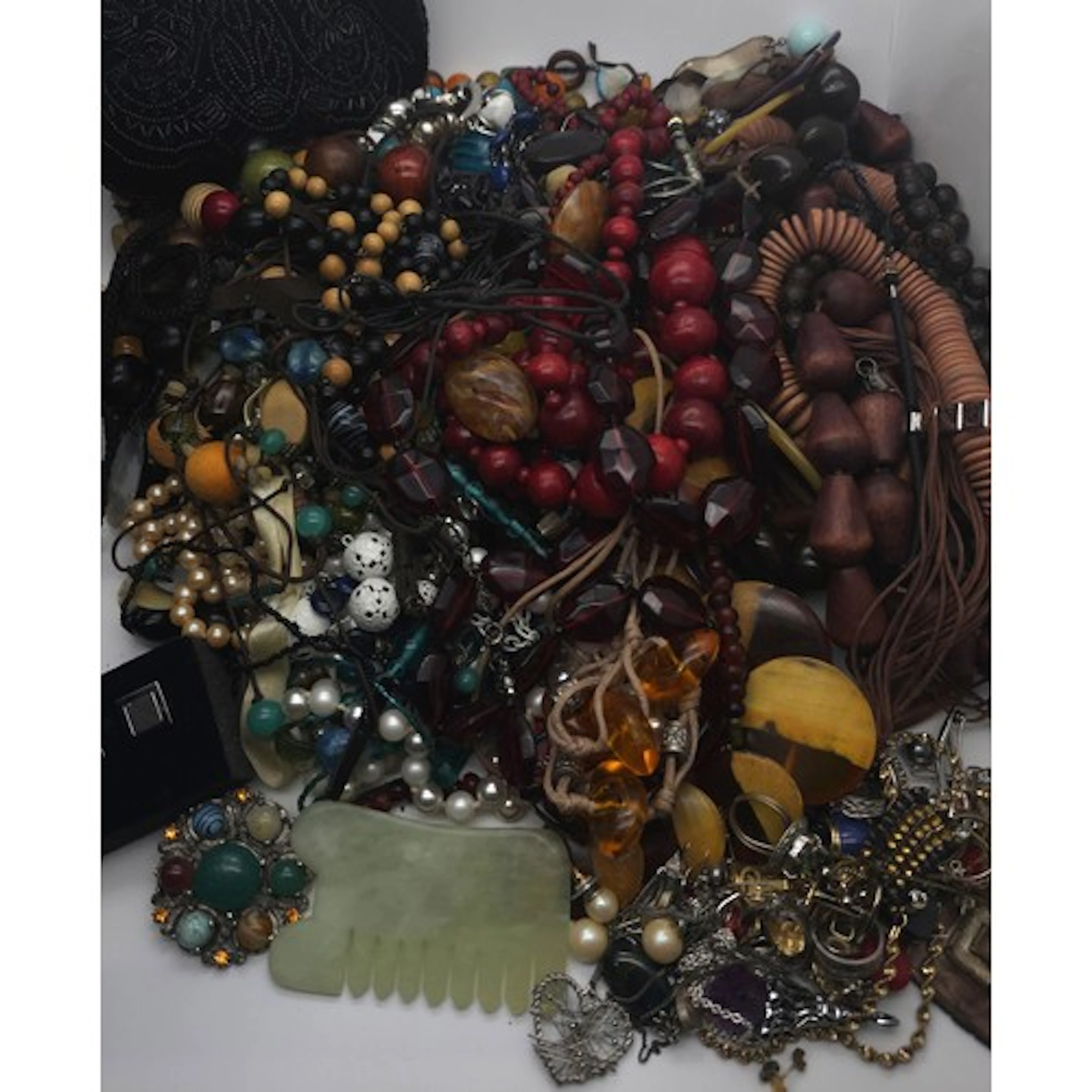 A collection of costume jewellery, to include various neckla...