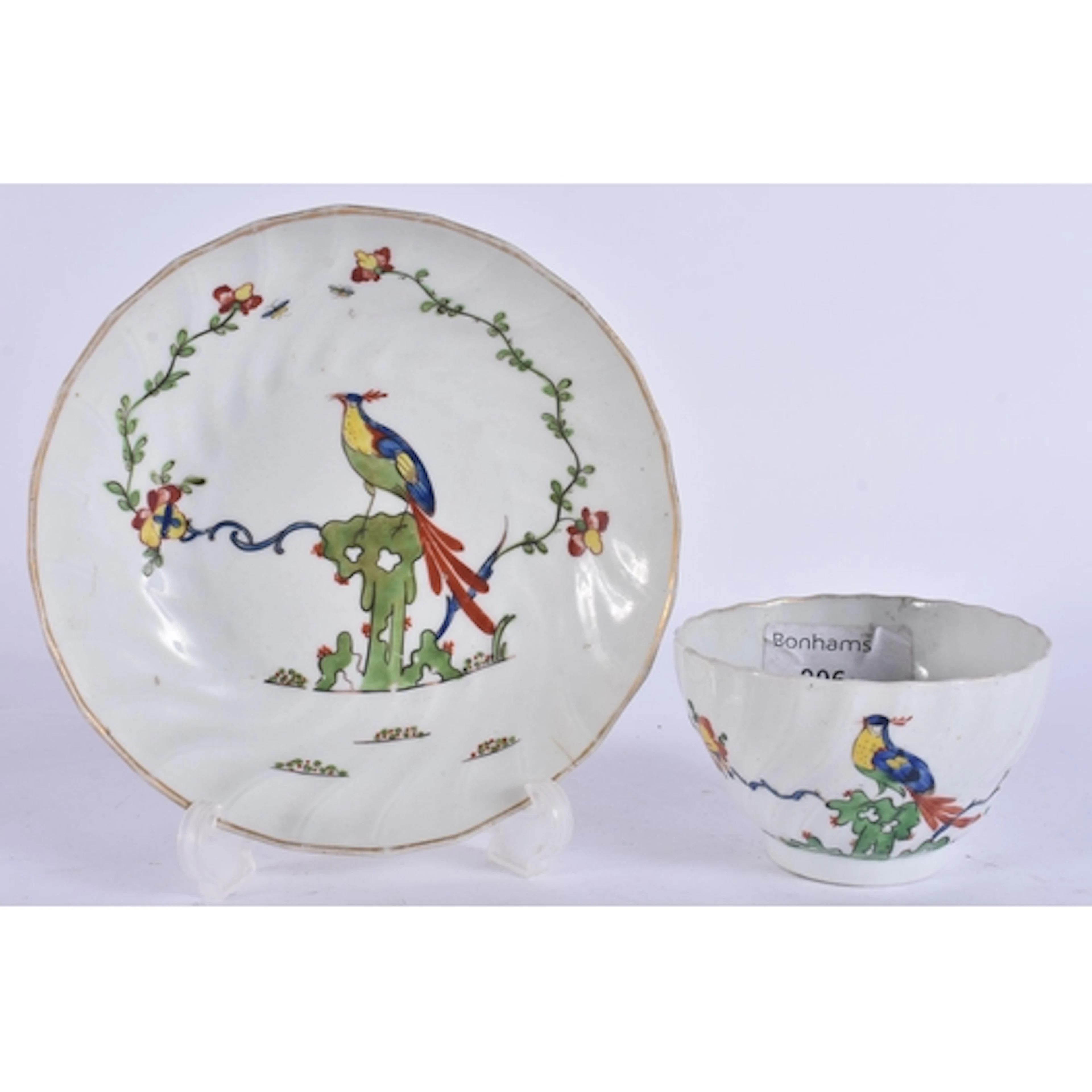 A LATE 18TH CENTURY CHAMBERLAINS WORCESTER TEABOWL AND SAUCE...
