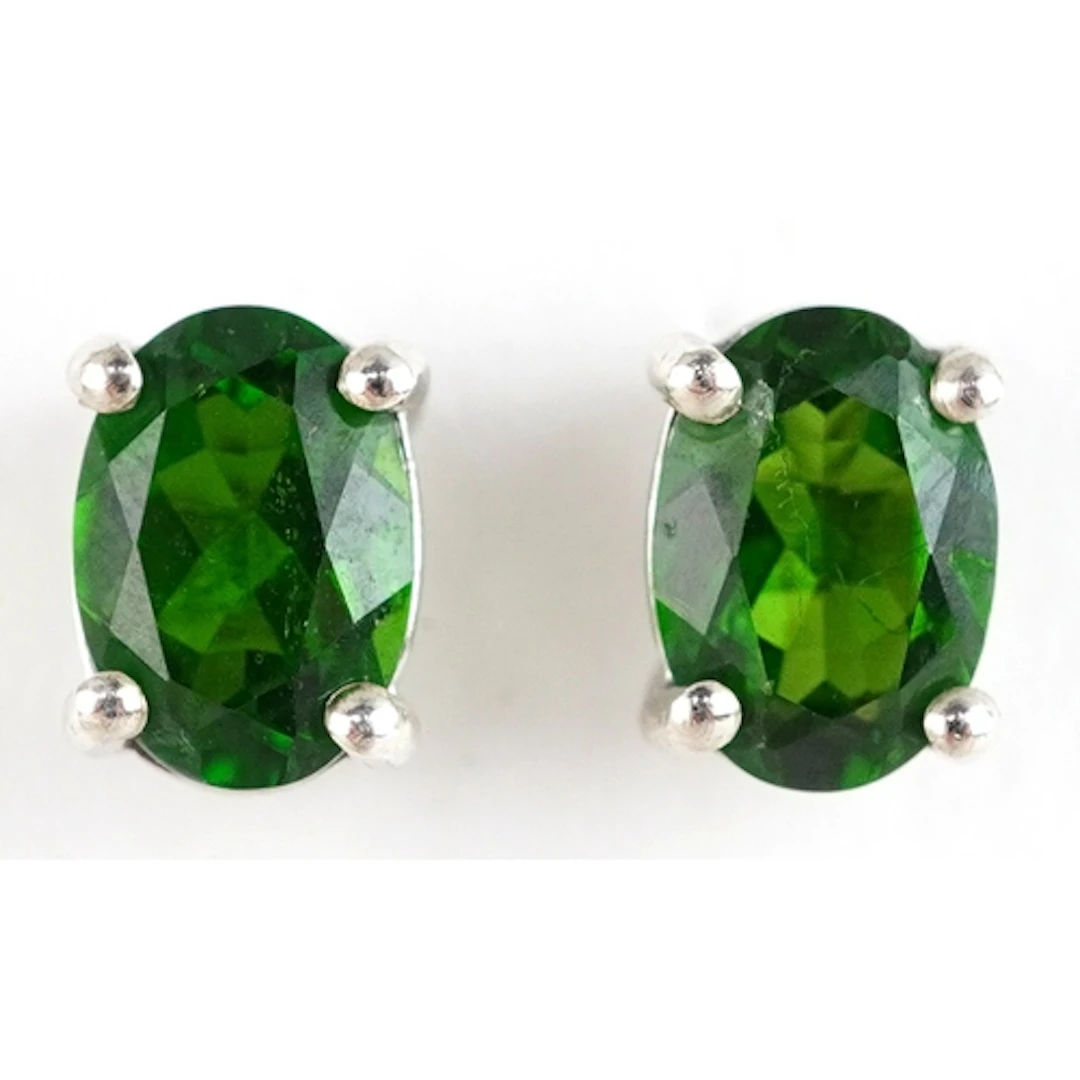 Pair of silver chrome dioxide stud earrings, 7.0mm high, tot...