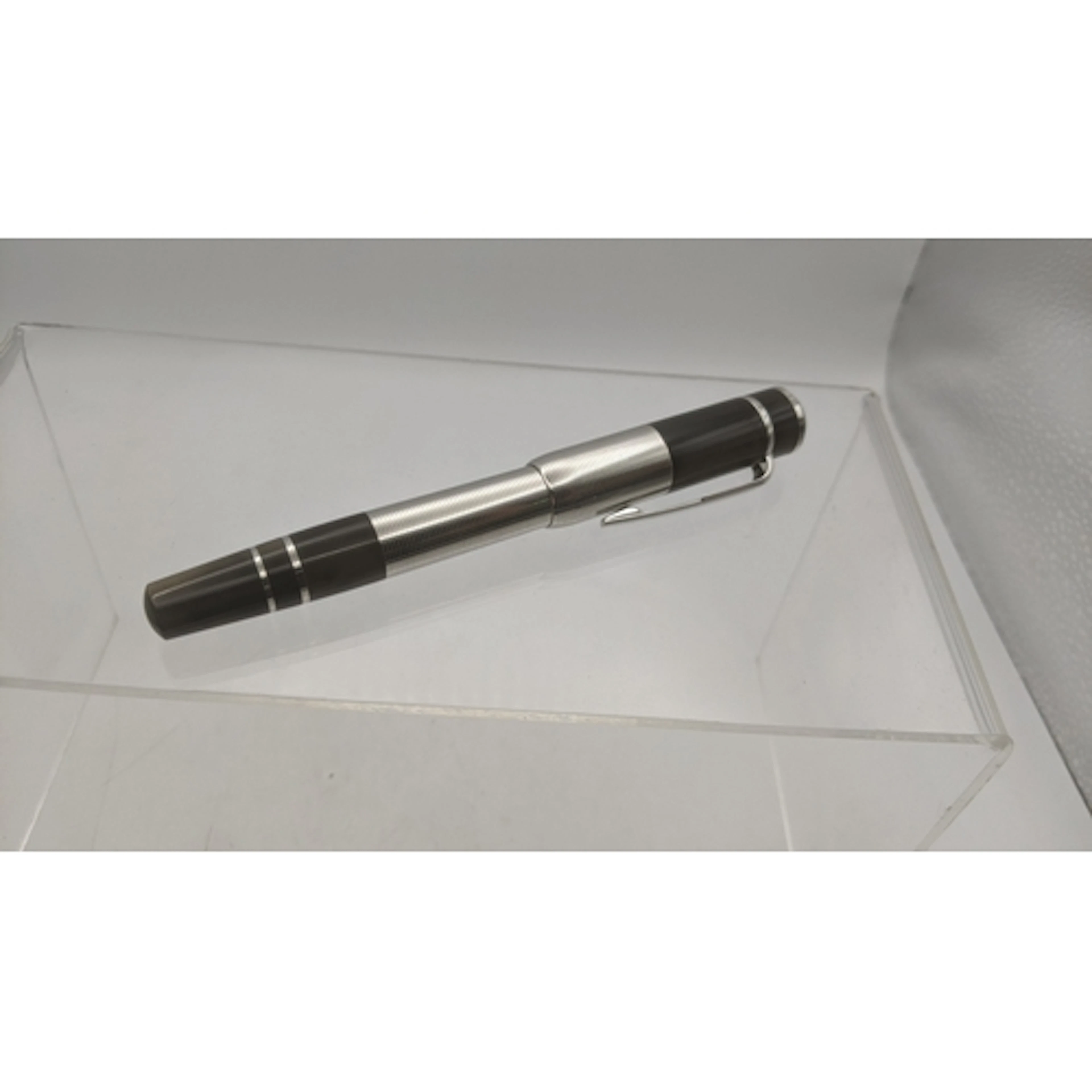 A Montblanc writers editions William Faulkner fountain pen w...