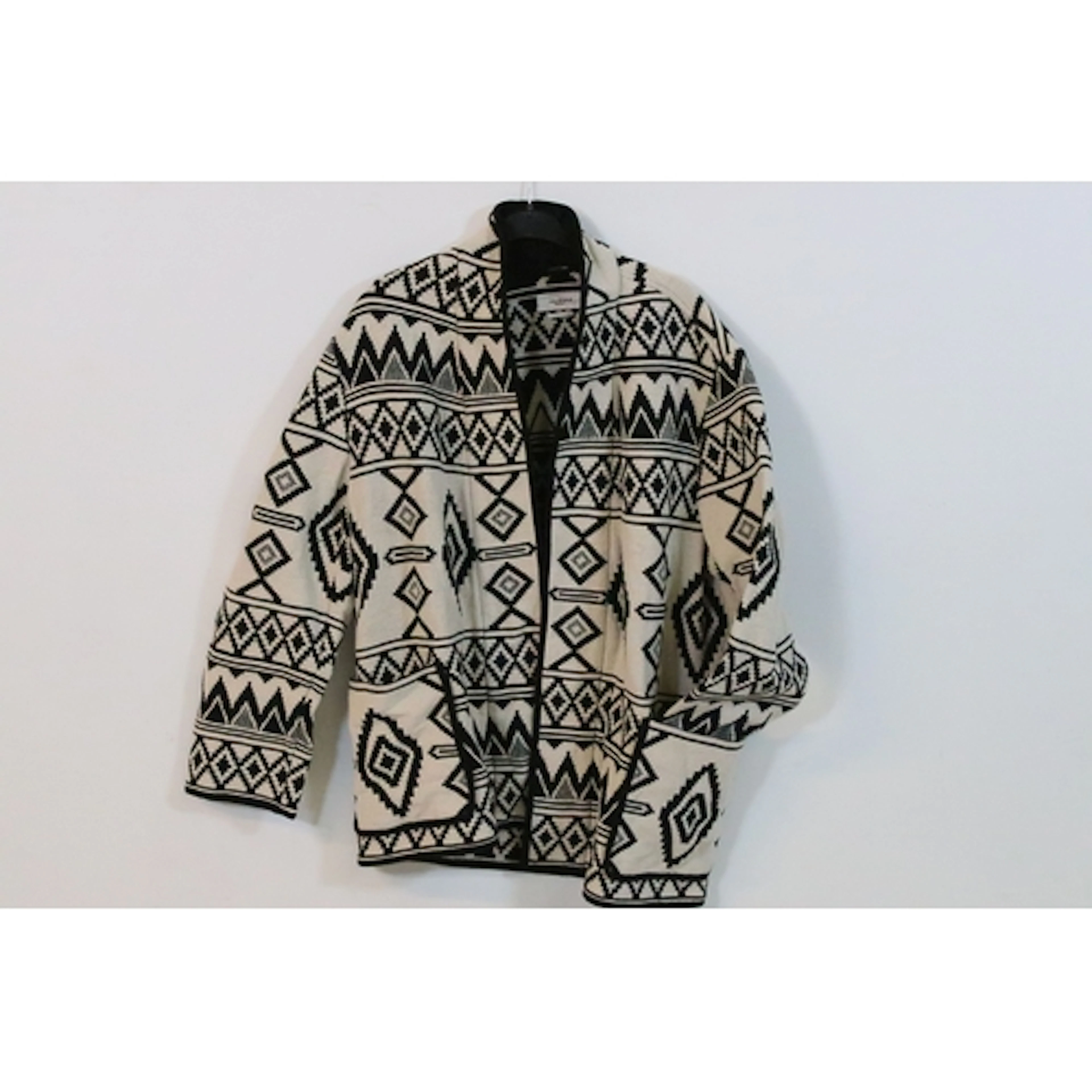 Fashion - Isabel Etoile Marant black and white jacket, shoul...