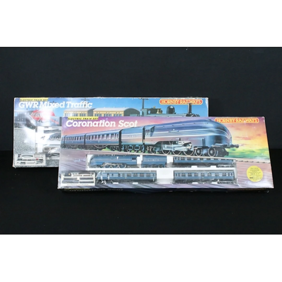 Two boxed Hornby OO gauge train sets to include R865 GWR Mix...