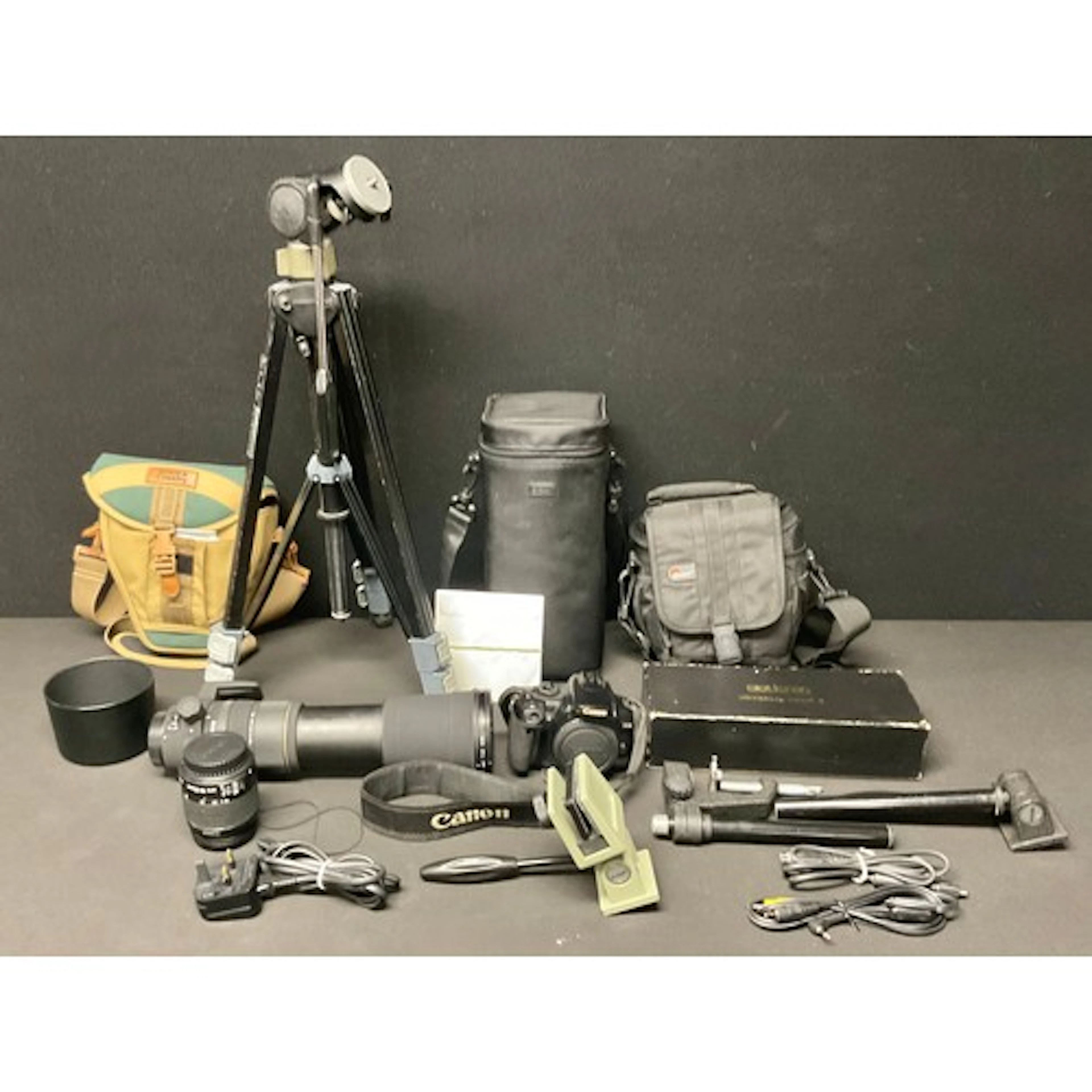 Cameras - Canon EOS 400D digital camera body, Sigma 170-500m...
