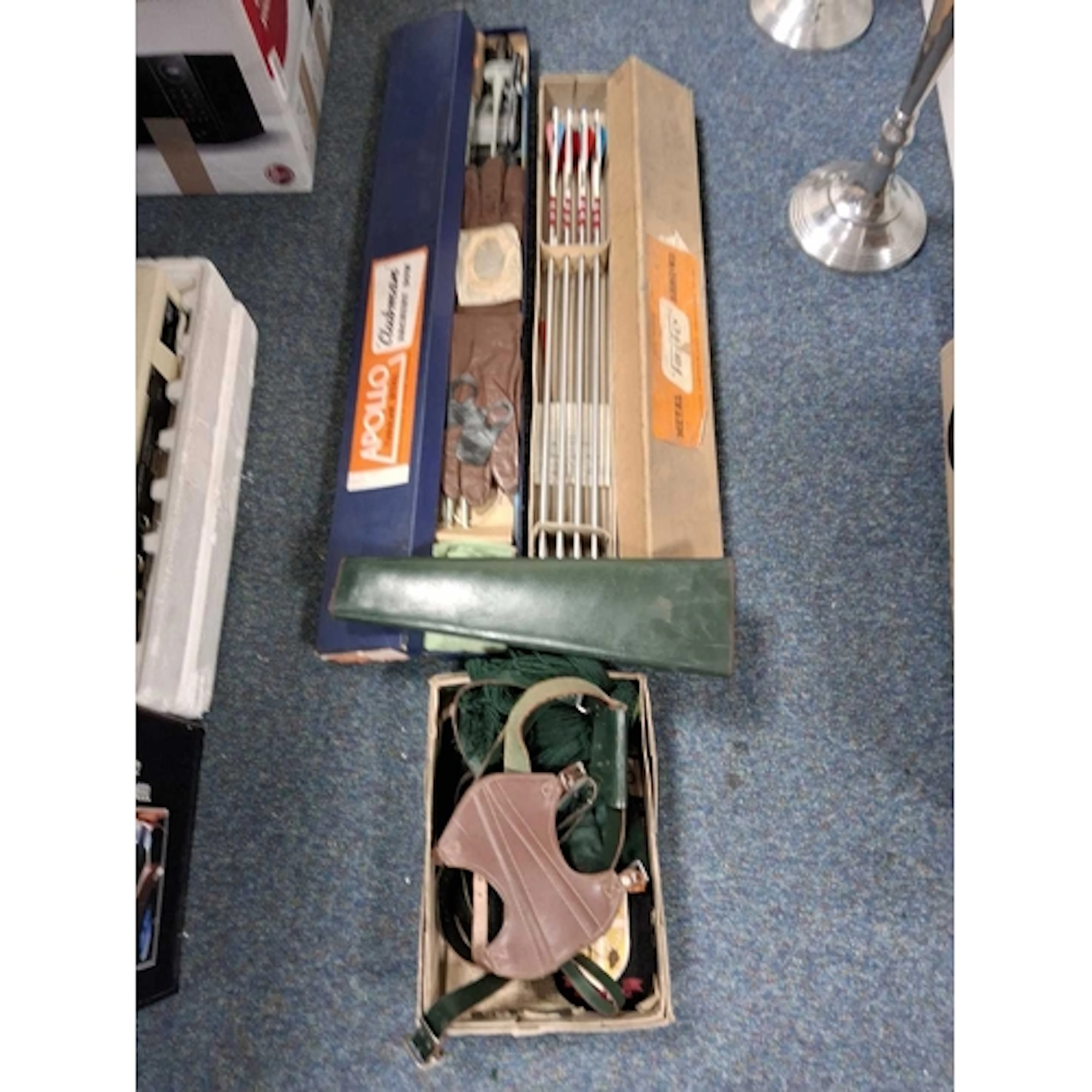 A GROUP OF VINTAGE ARCHERY EQUIPMENT, comprising a boxed Apo...