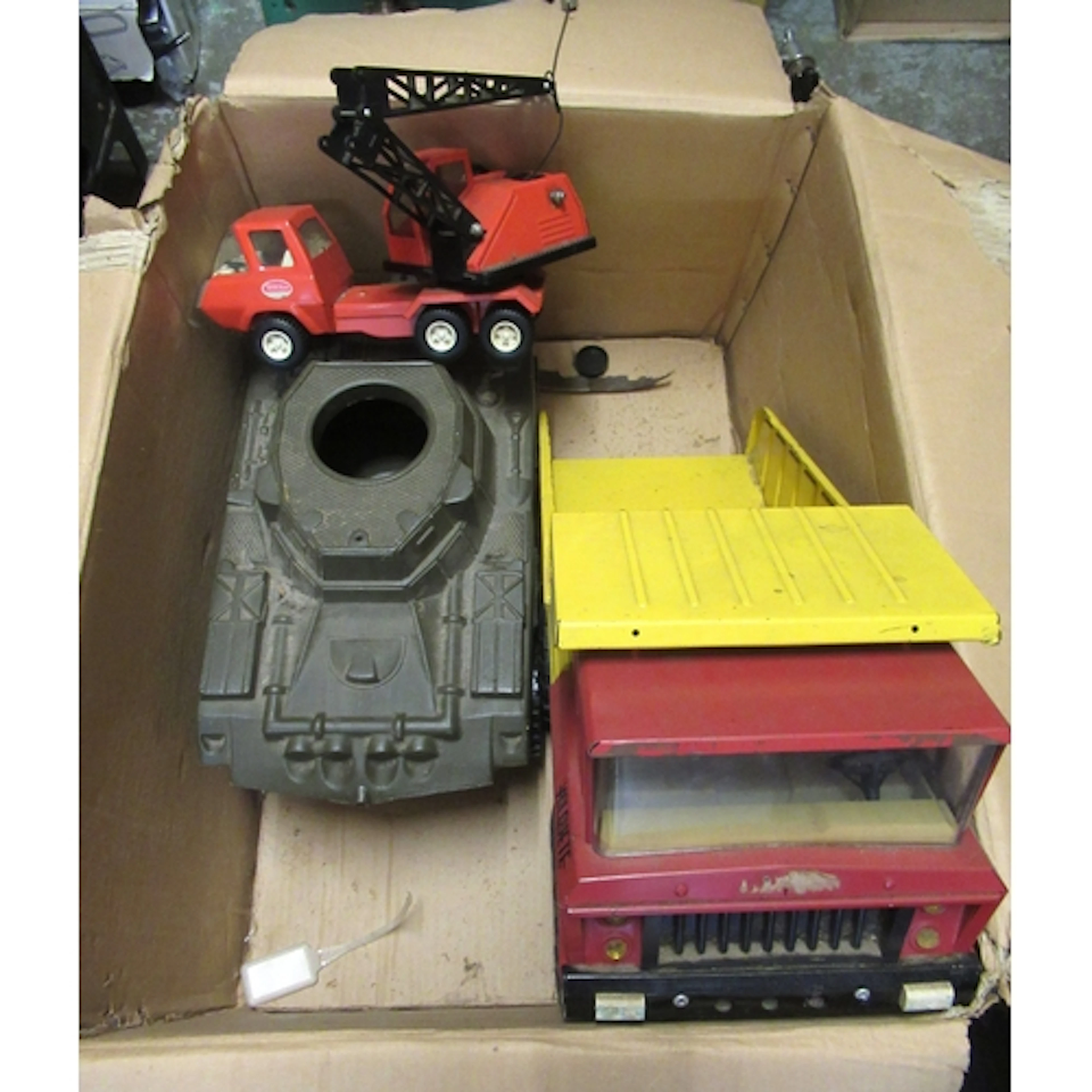 Large Tonka toy truck, similar smaller crane and an Action M...