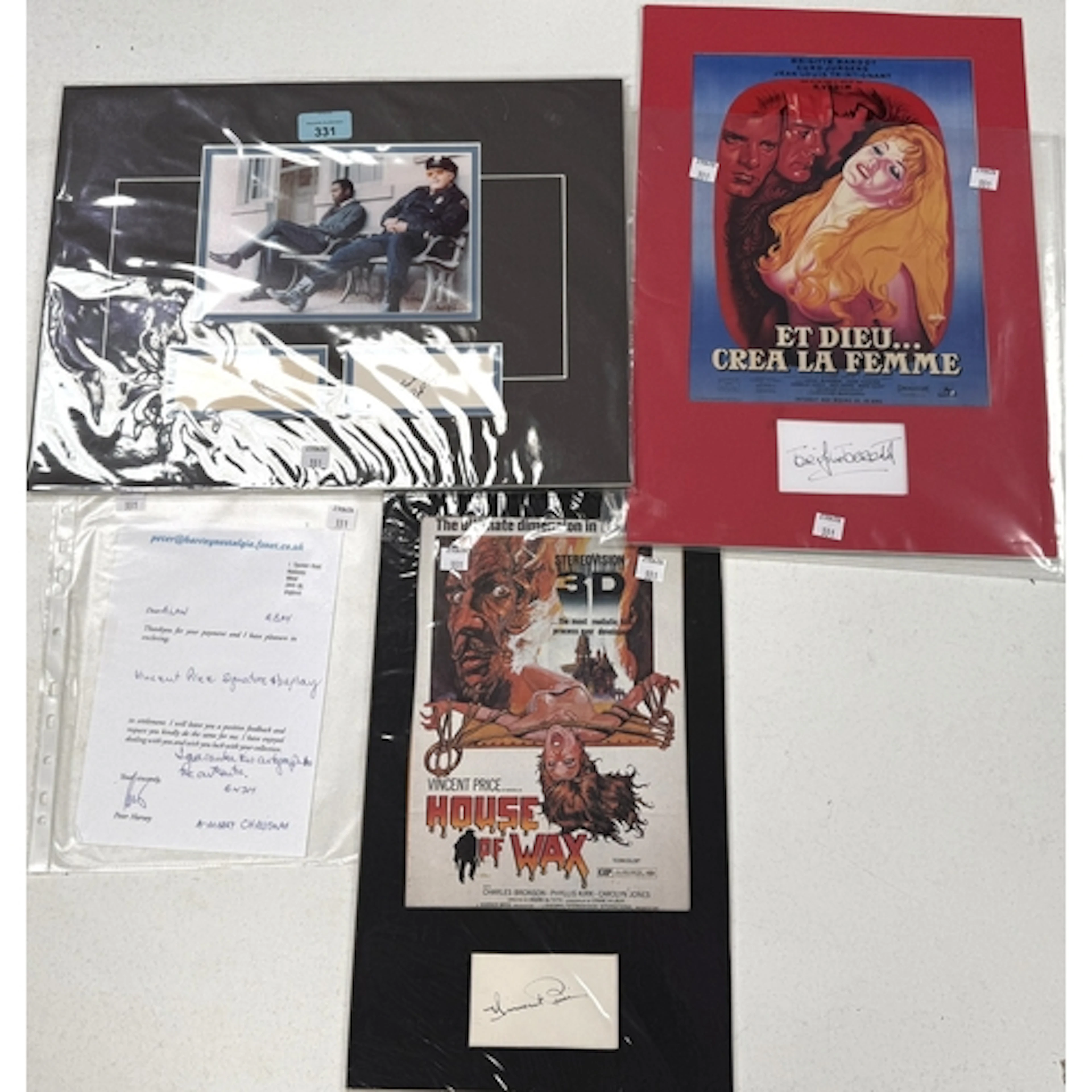 AUTOGRAPHS - Vincent Price autograph mounted with "House of ...