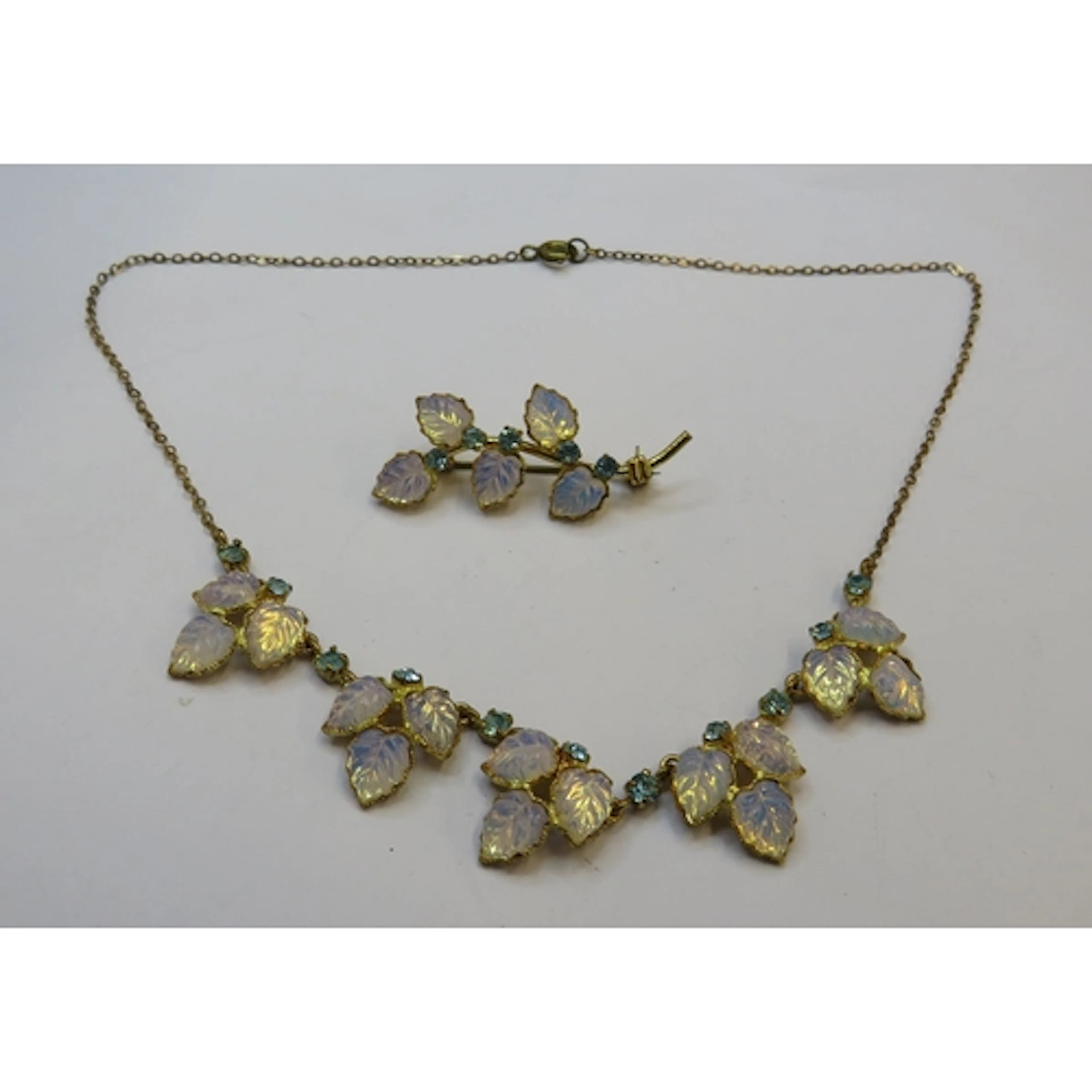 Vintage Necklace & Brooch Set, necklace with 5 groups of 3 i...