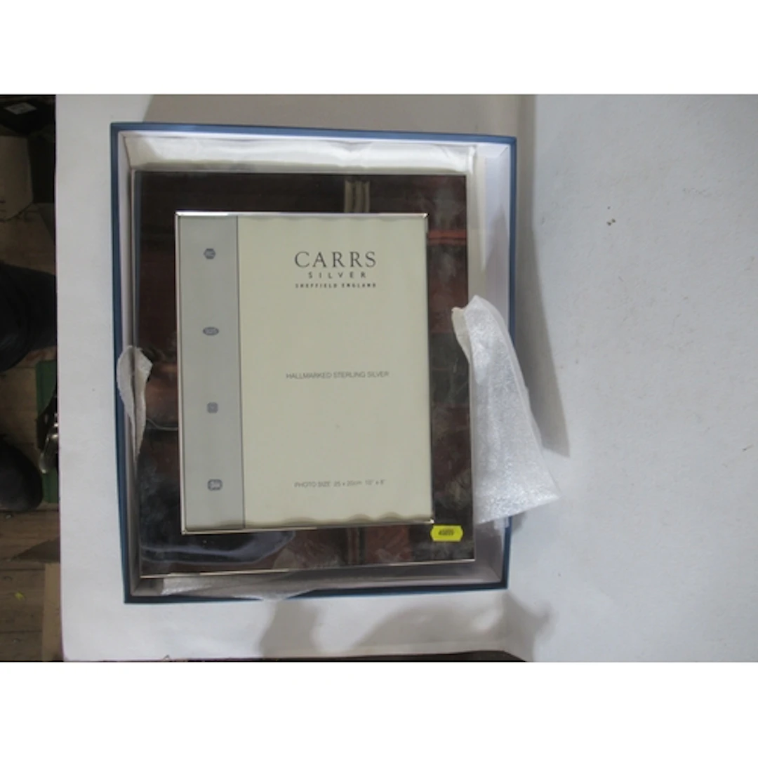 A Carrs silver mounted photograph frame, image size 10x8