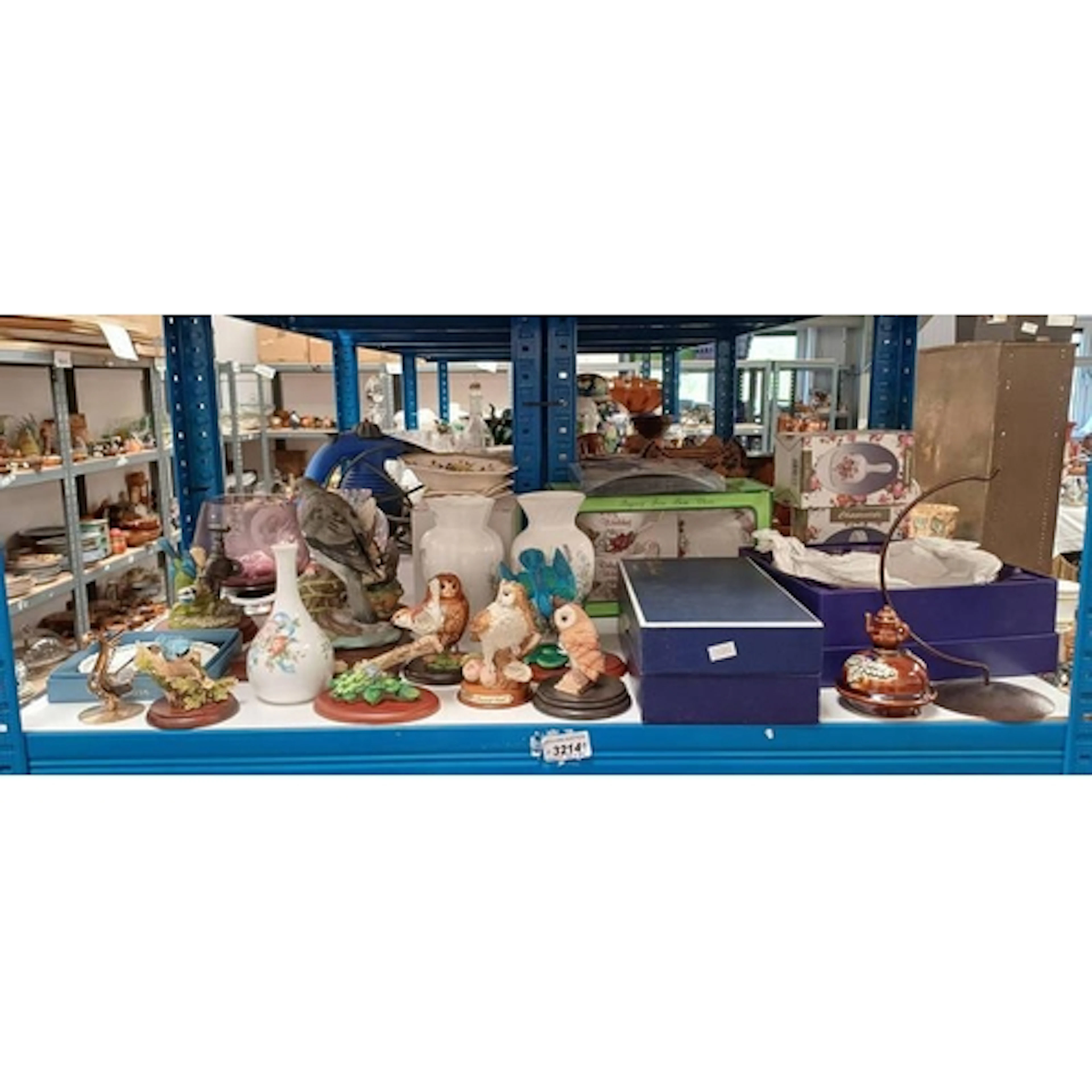 BORDER FINE ARTS & OTHER PORCELAIN FIGURES, CASED WATERFORD ...