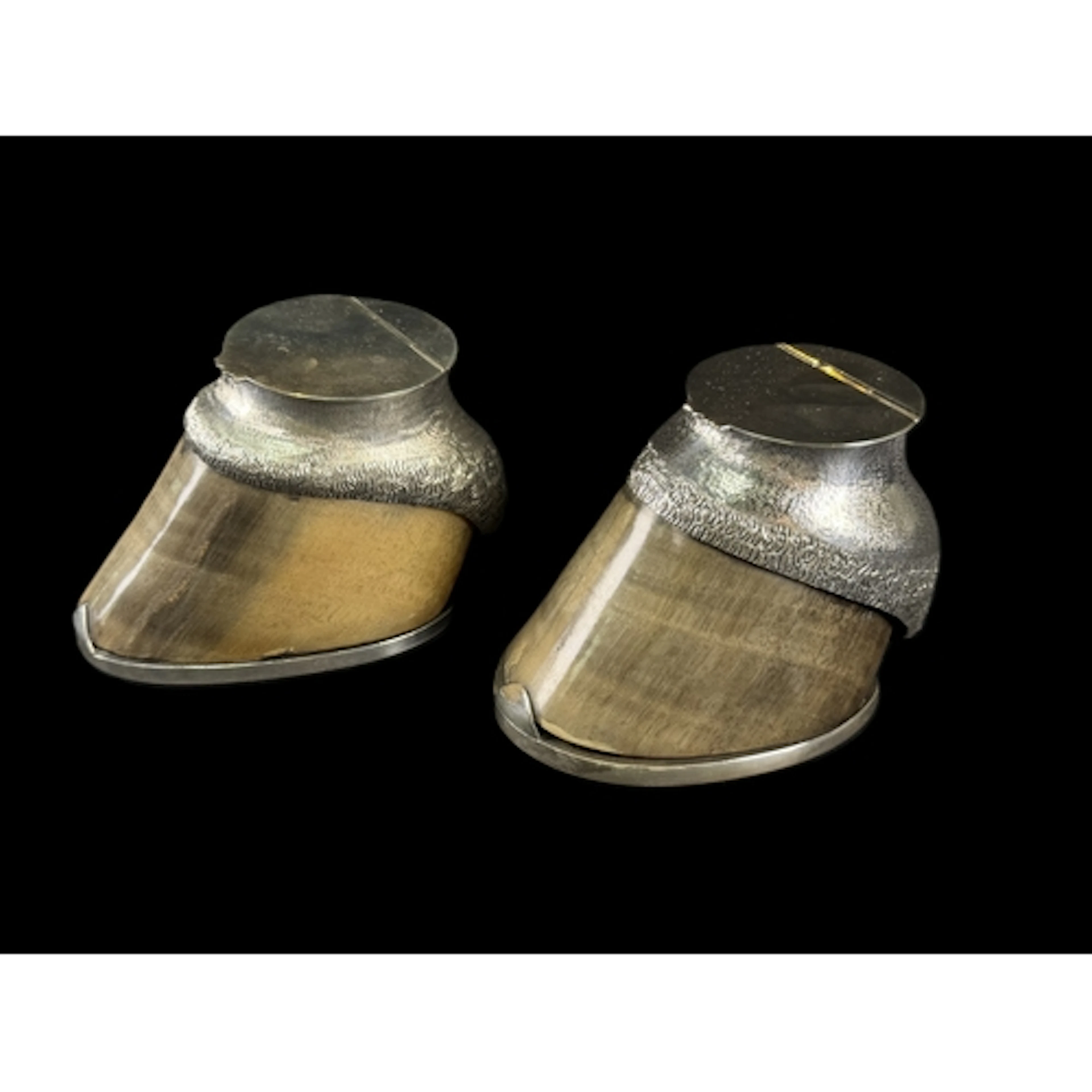 TAXIDERMY INTEREST - A pair of Victorian horse hoof ink well...