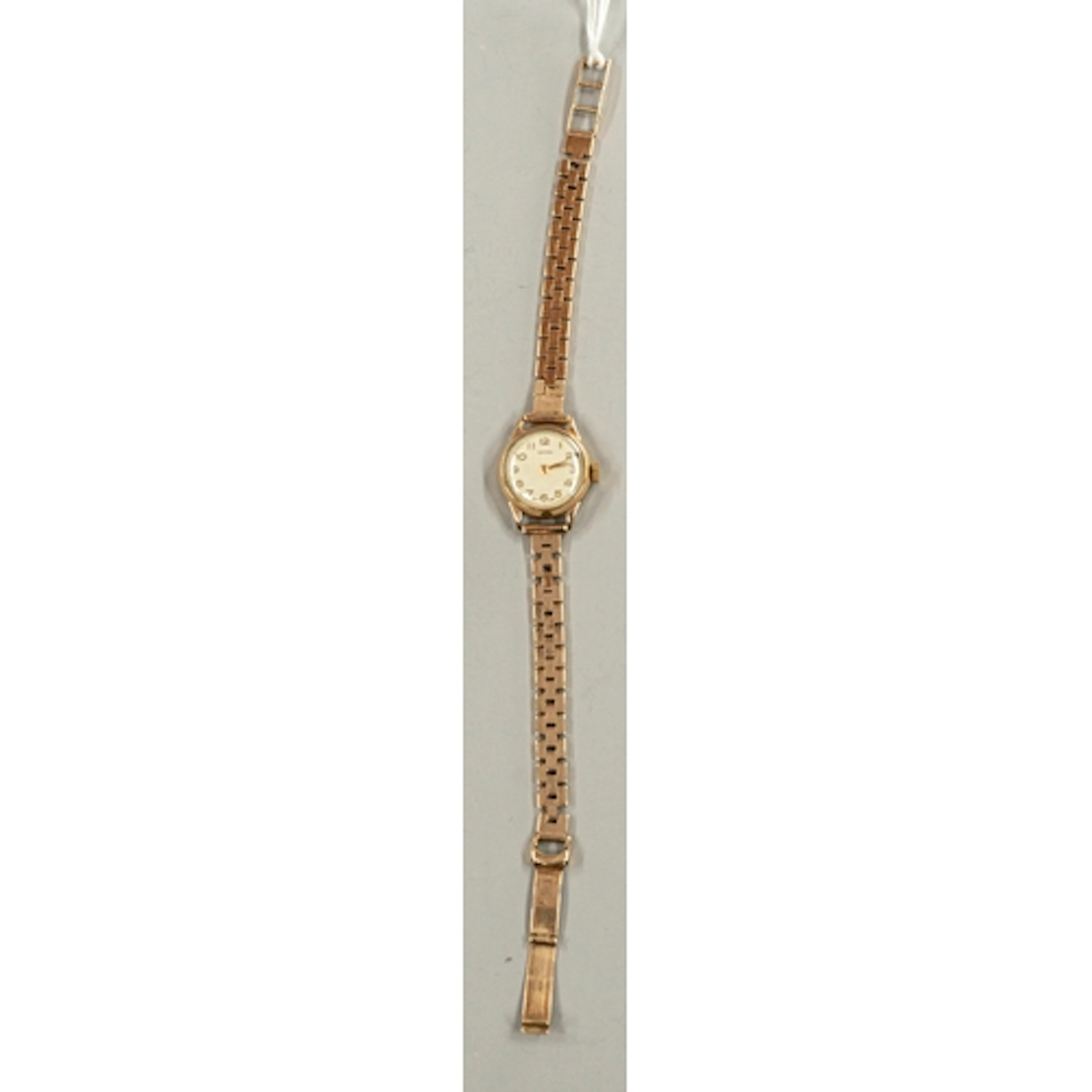Watches: a ladies 9ct gold Vertex wristwatch, with brick sty...