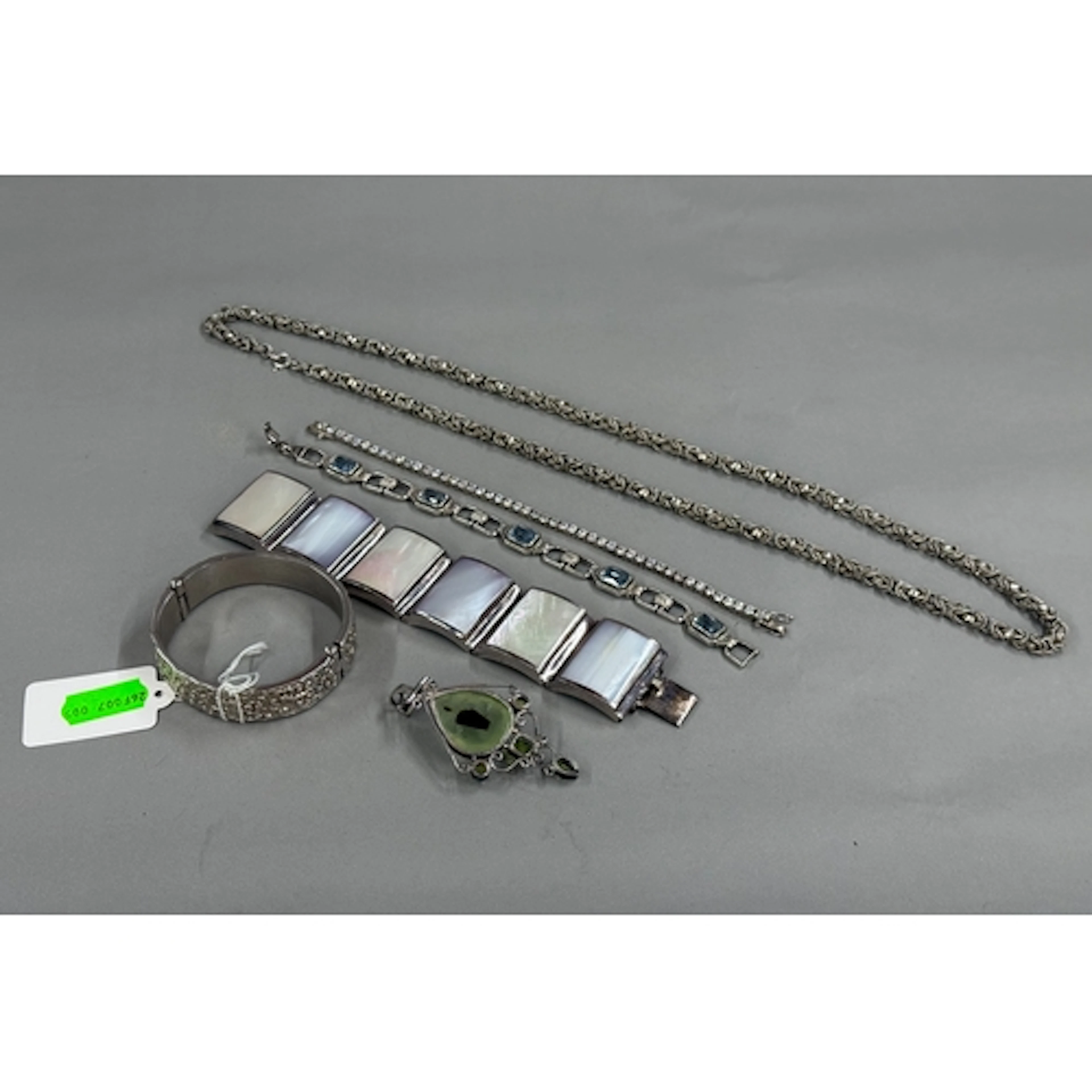 Silver Jewellery: a heavy gauge French white metal hinged ba...