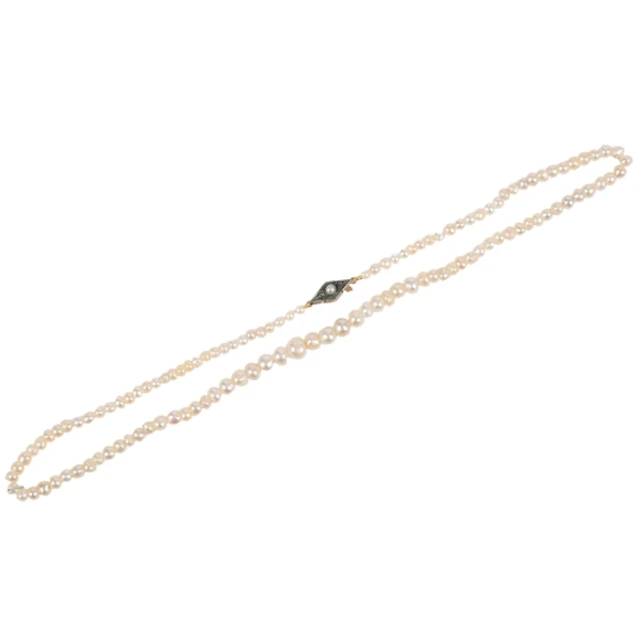 A natural pearl necklace, early 20th century, composed of a ...