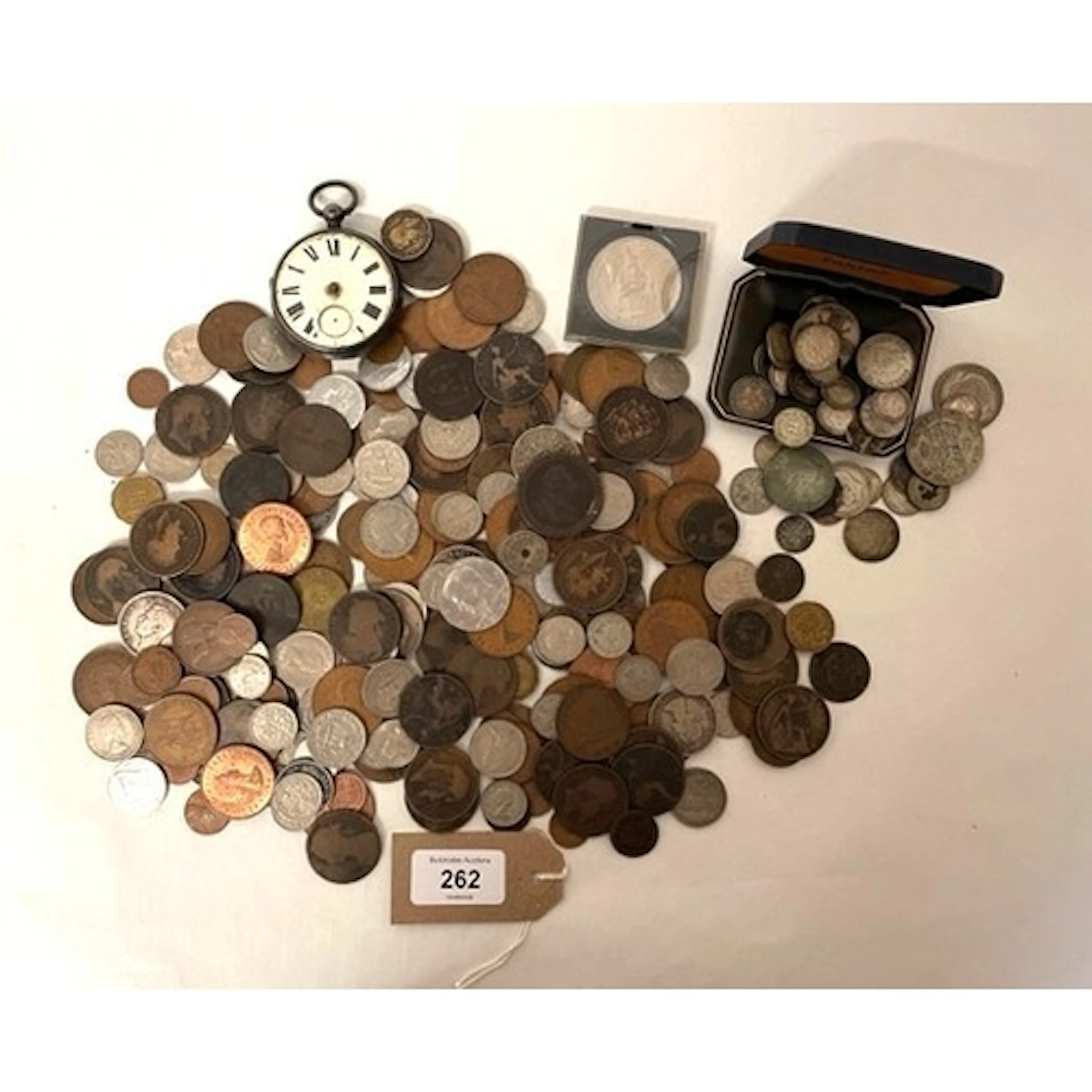 A collection English and foreign coins together with a few s...