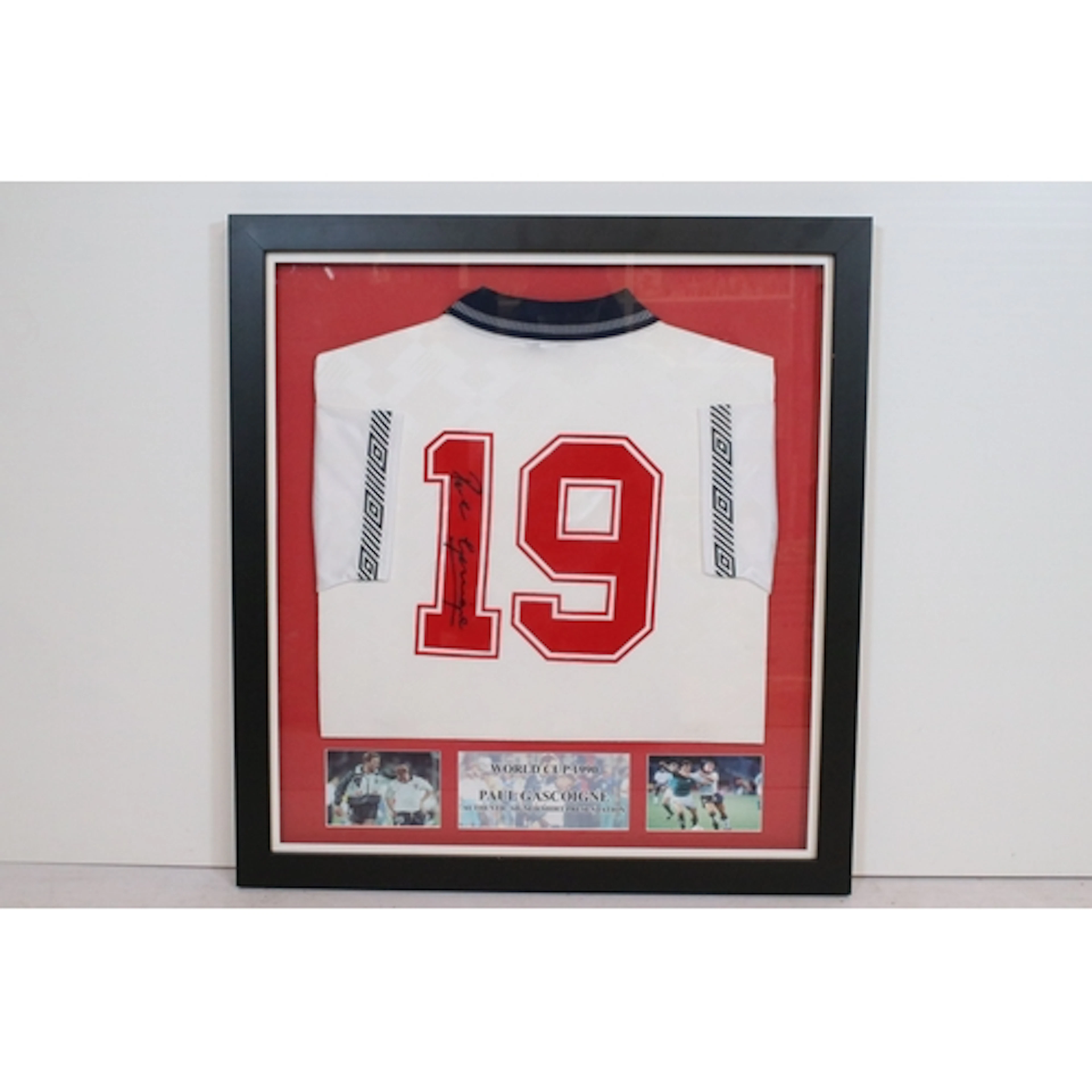 Football Memorabila - Framed & glazed England World Cup 1990...