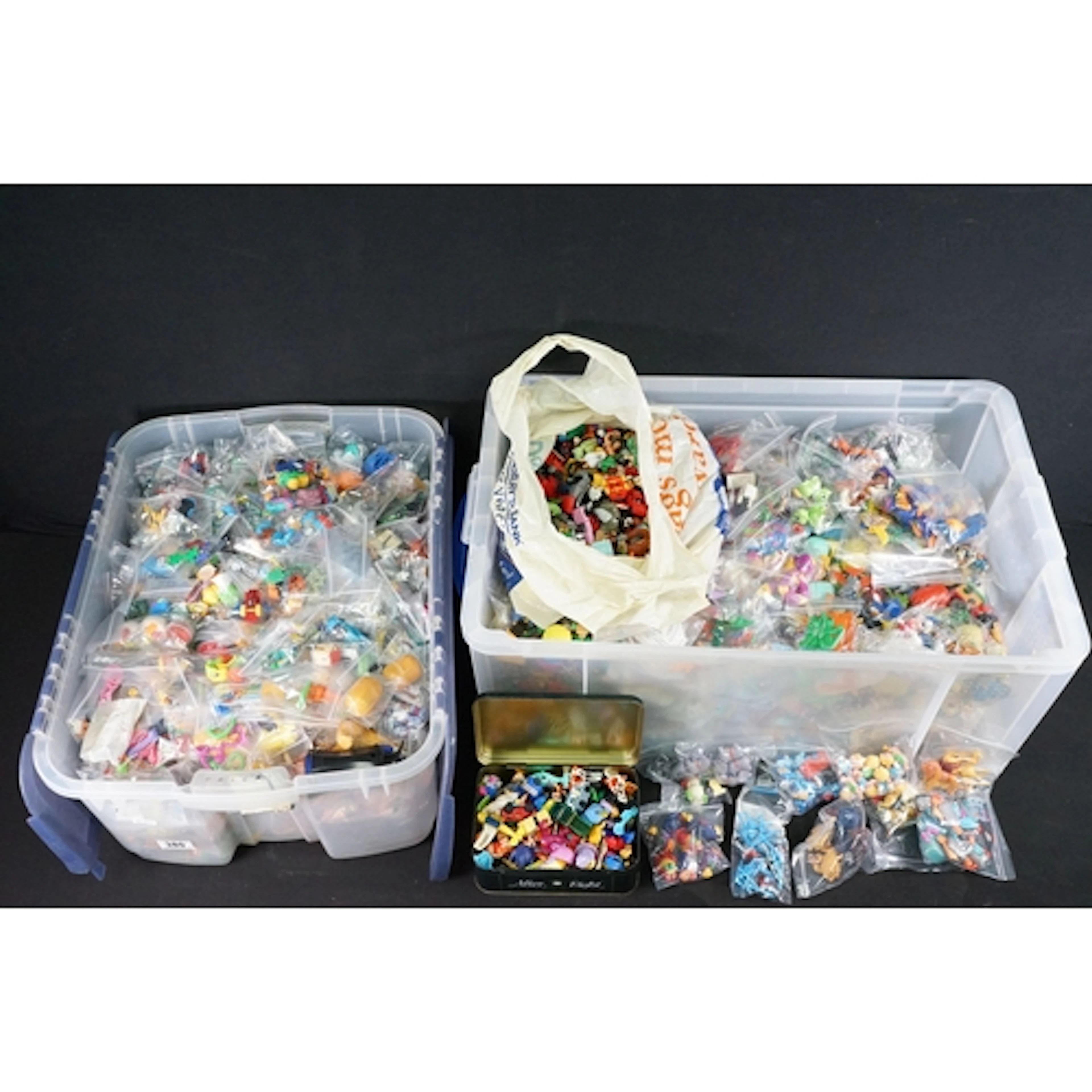 Very large collection of Kinder Egg plastic toys and figures...