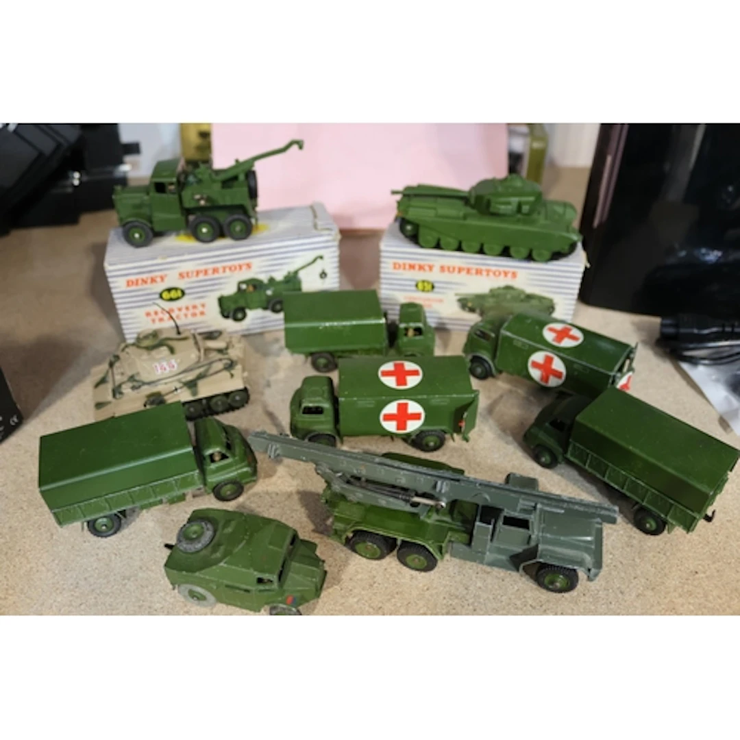 Dinky Toys diecast model army vehicles to include 661 Recove...