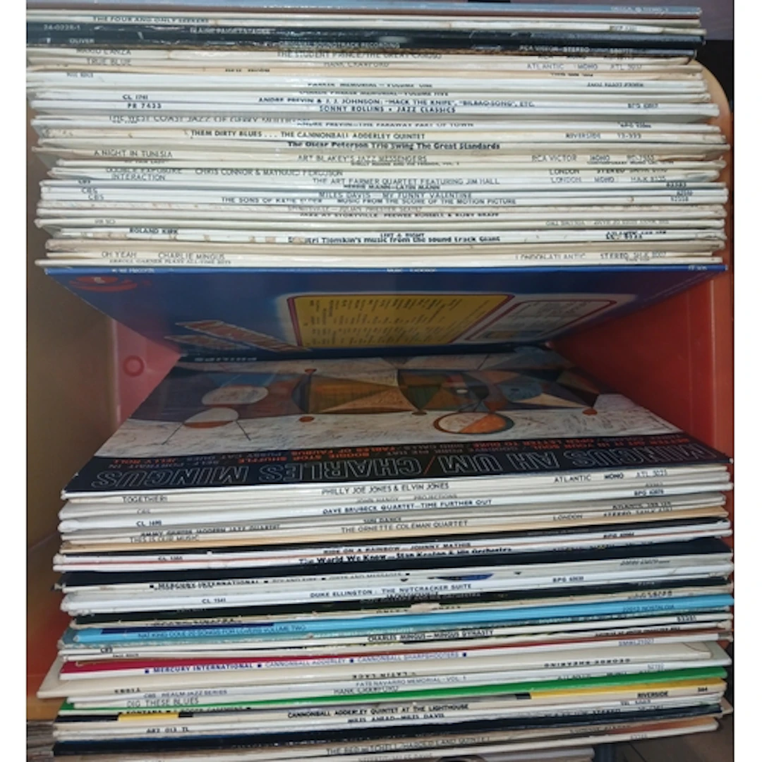 A box of approx. 72 mainly jazz LPs.