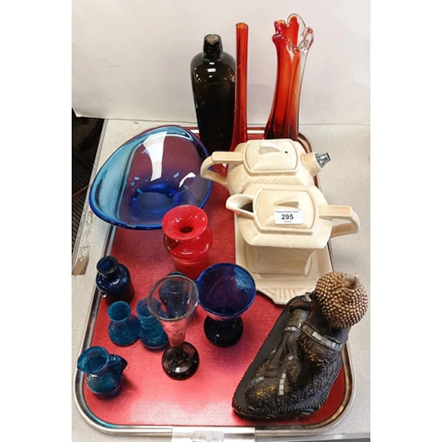 Grimwade Art Deco teapot and hot water on tray, 4 pieces col...