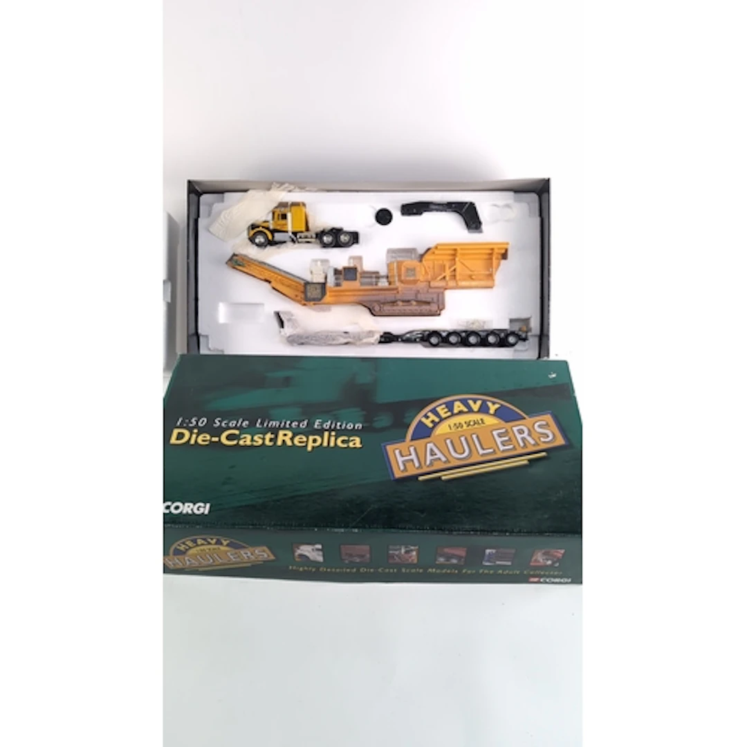 Corgi Heavy Haulers 1:50 scale limited-edition die-cast mode...