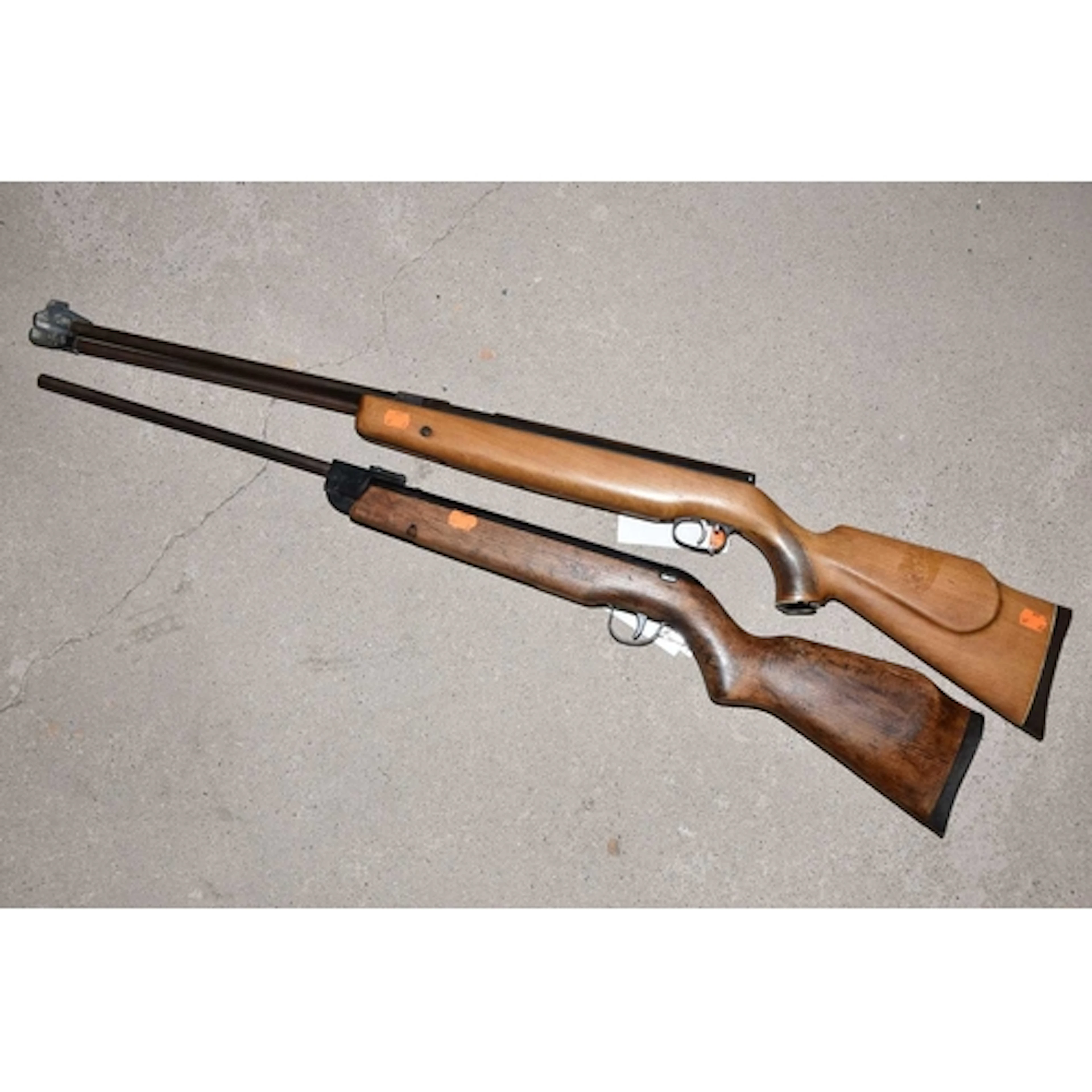 A WEIHRAUCH HW 77 .22 CAL UNDER LEVER AIR RIFLE, serial numb...