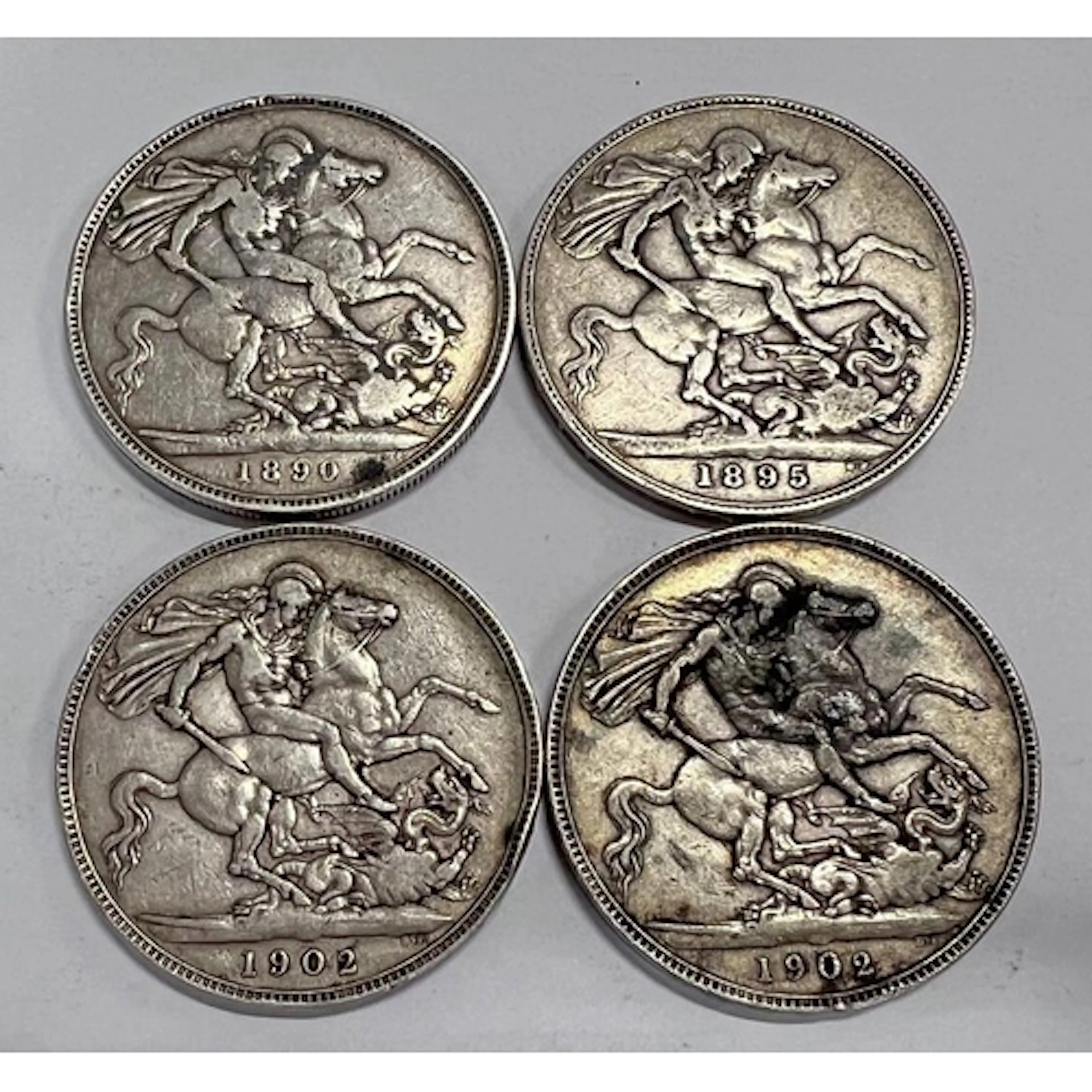 4 BRITISH SILVER CROWNS, 1 X 1890, 1 X 1895 AND 2 X 1902