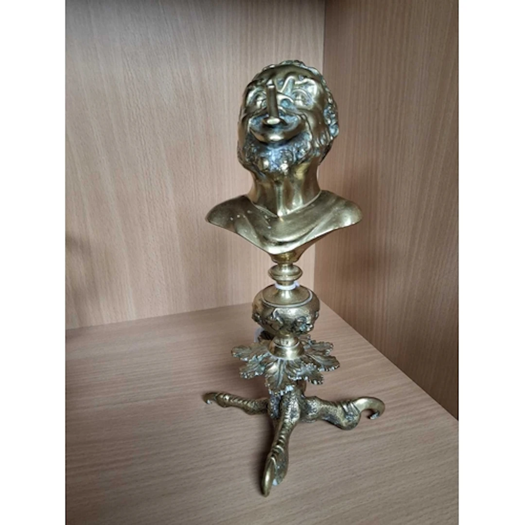 A LATE 19TH CENTURY BRONZE TABLE / CIGAR LIGHTER, in the for...