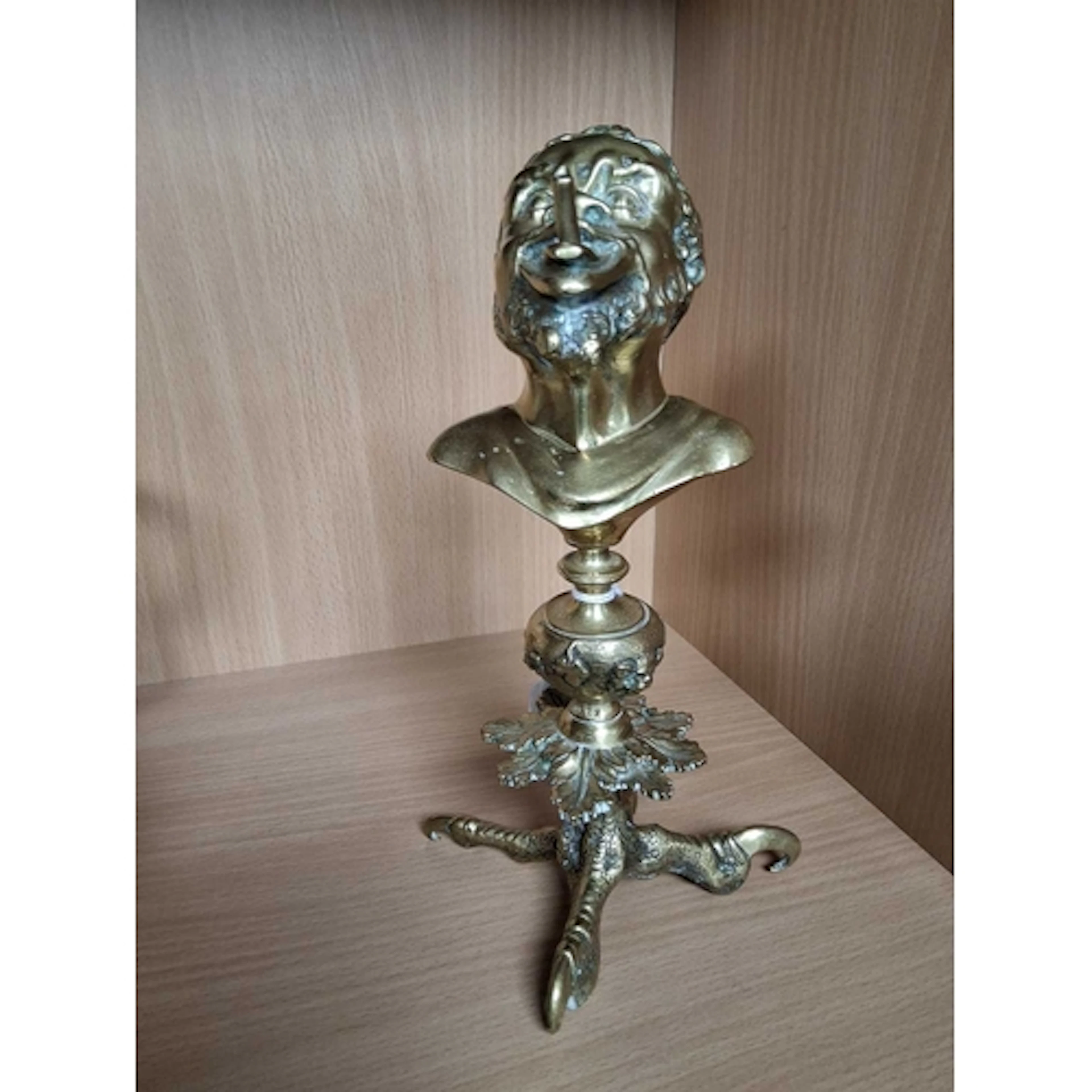A LATE 19TH CENTURY BRONZE TABLE / CIGAR LIGHTER, in the for...