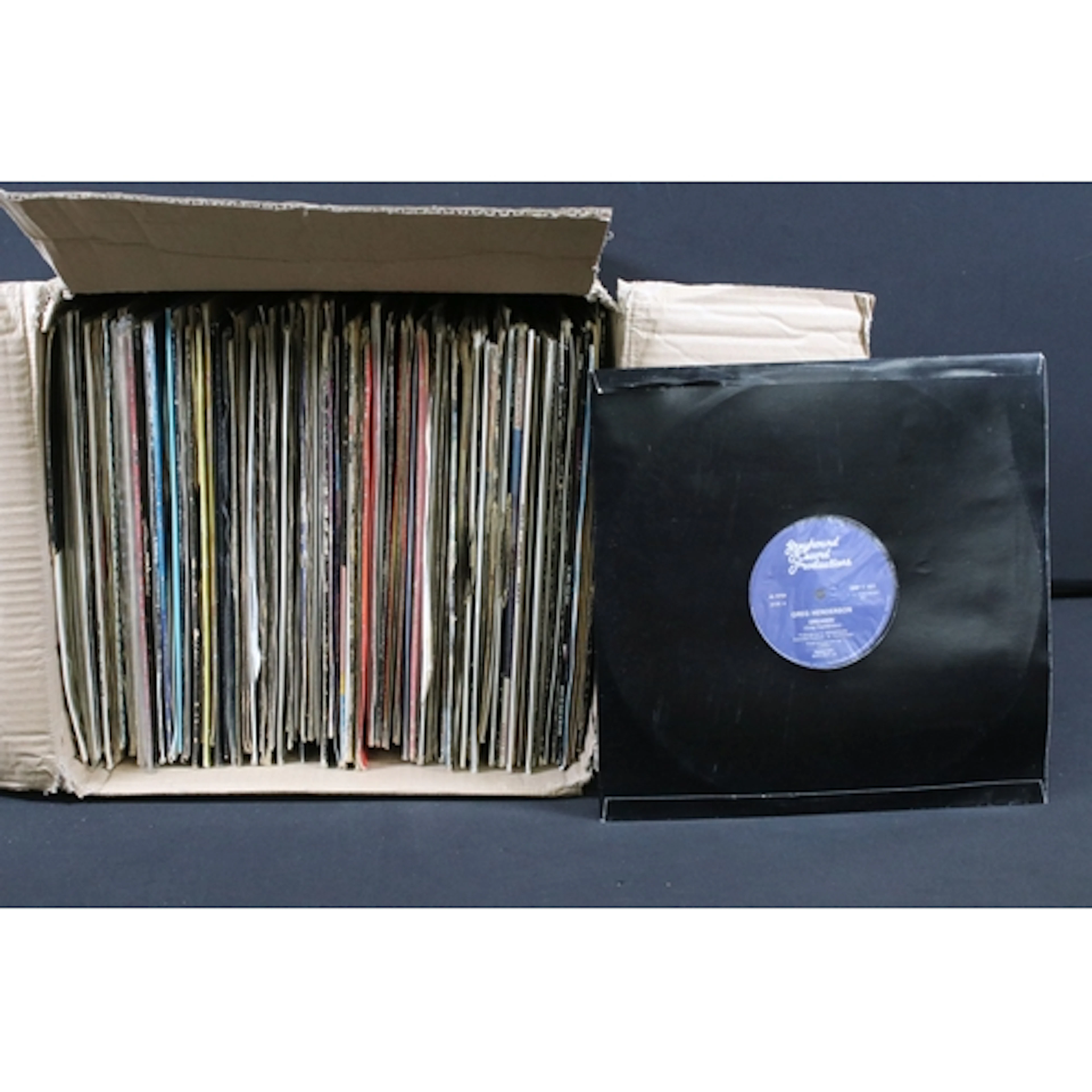 Vinyl - Over 90 Soul, Funk, Disco, House, Hip-Hop 12" single...