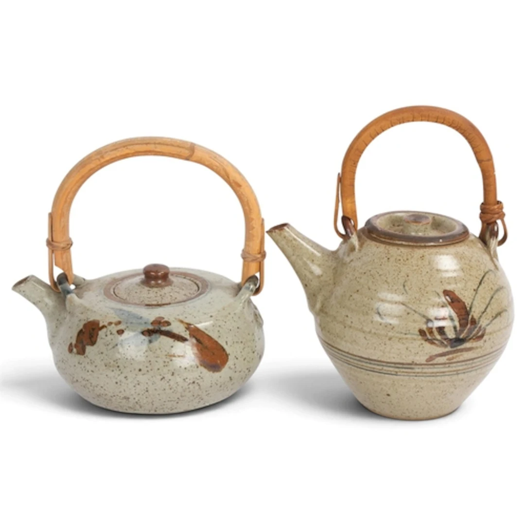 DAVID LEACH (1911-2005), Lowerdown pottery, a stoneware teap...
