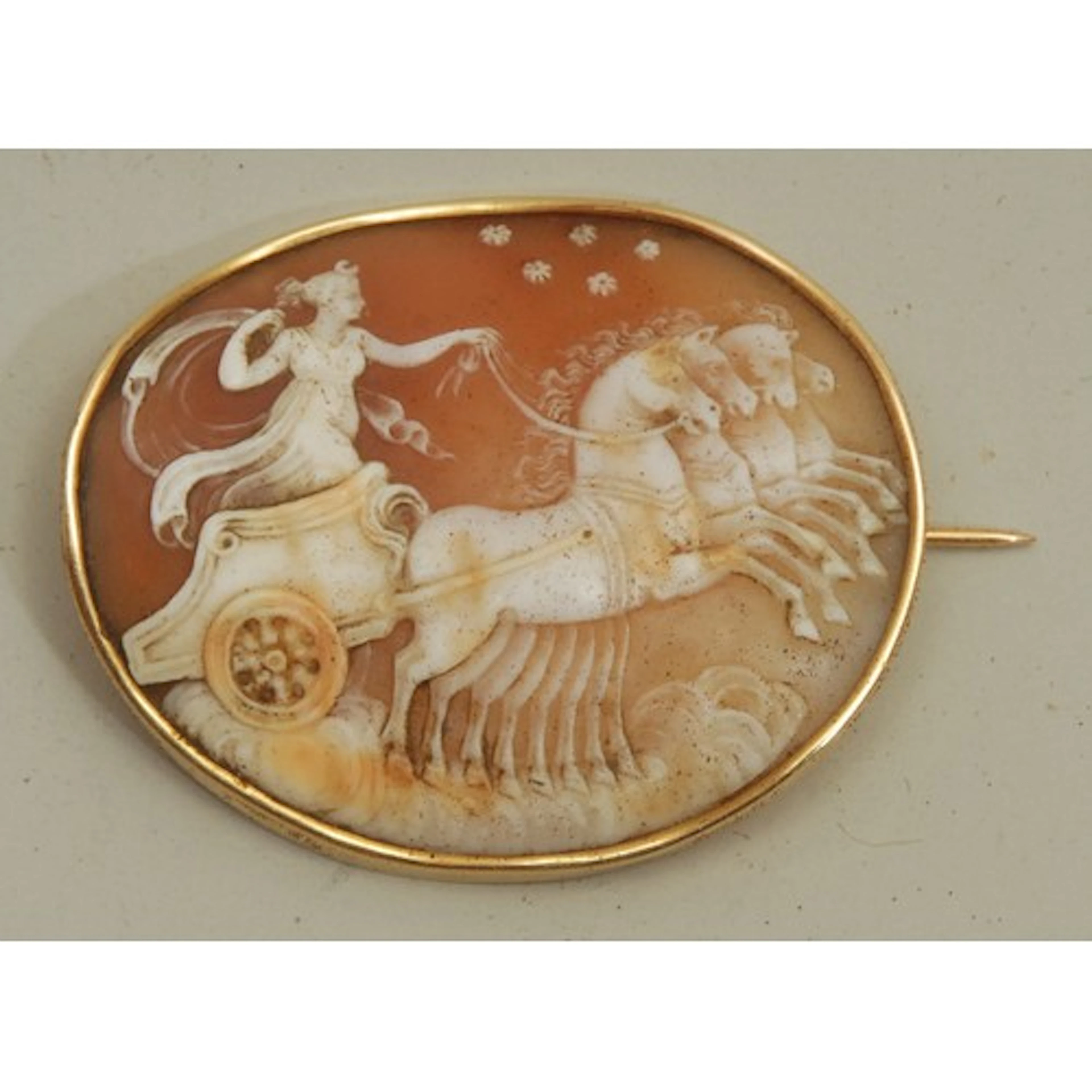 A 19th century shell cameo, carved in the Grand Tour manner ...