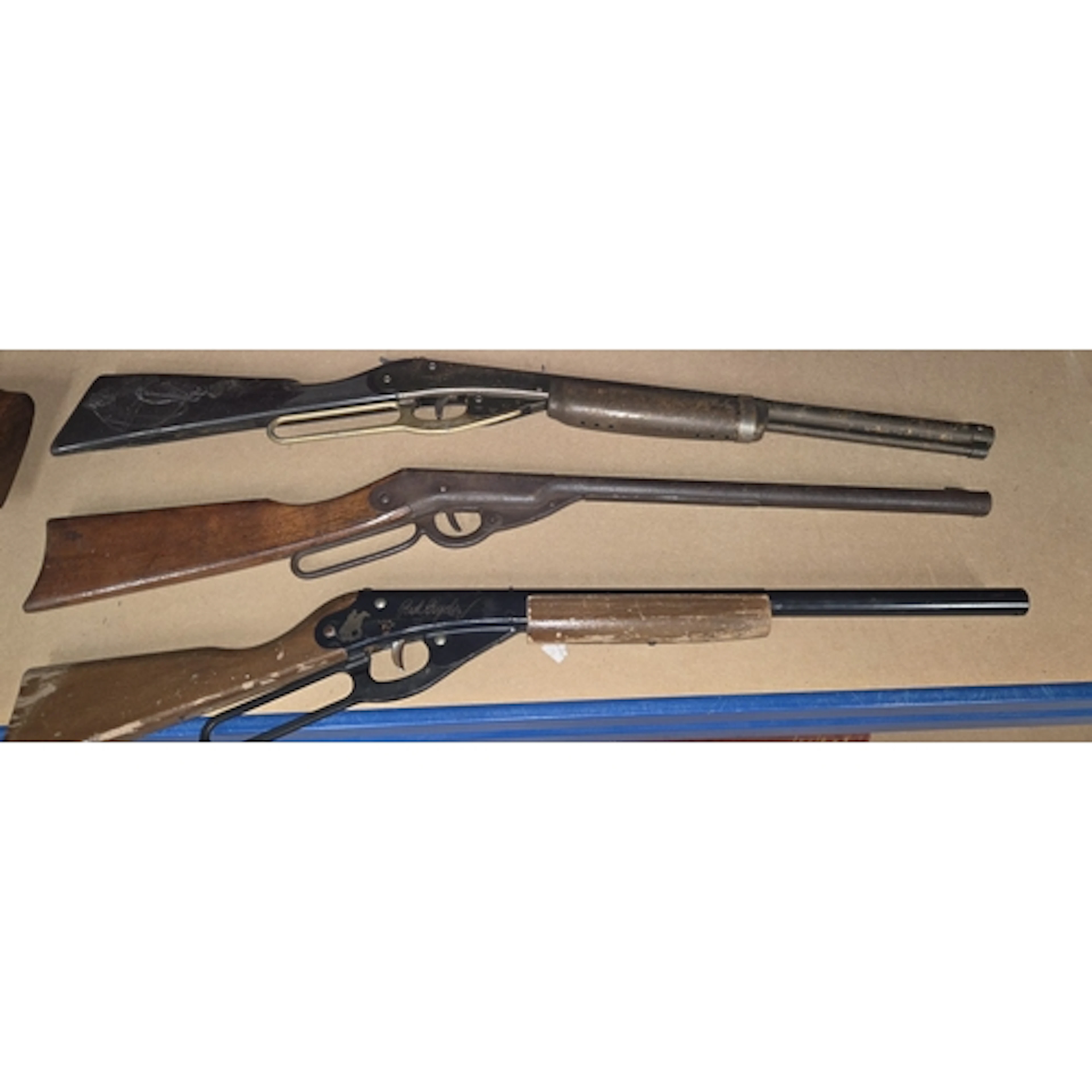 3 vintage Daisy Ryder style air rifles.