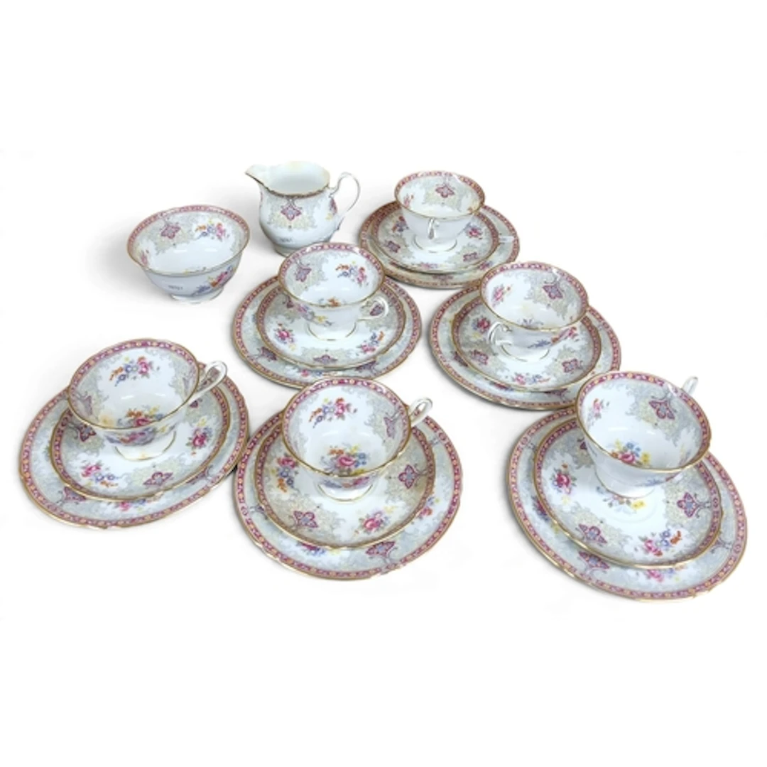 A lovely Shelley Georgian pattern Teaset.