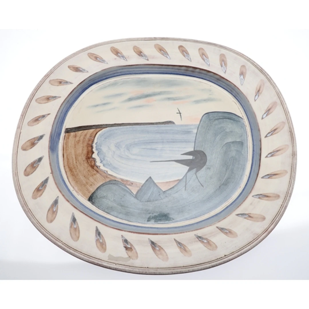 JAMES ALEXANDER CAMPBELL (B 1942). STUDIO POTTERY DISH & PLA...