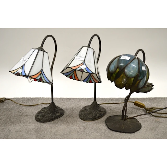 Pair of Tiffany style desk lamps, the tallest 39cm, together...