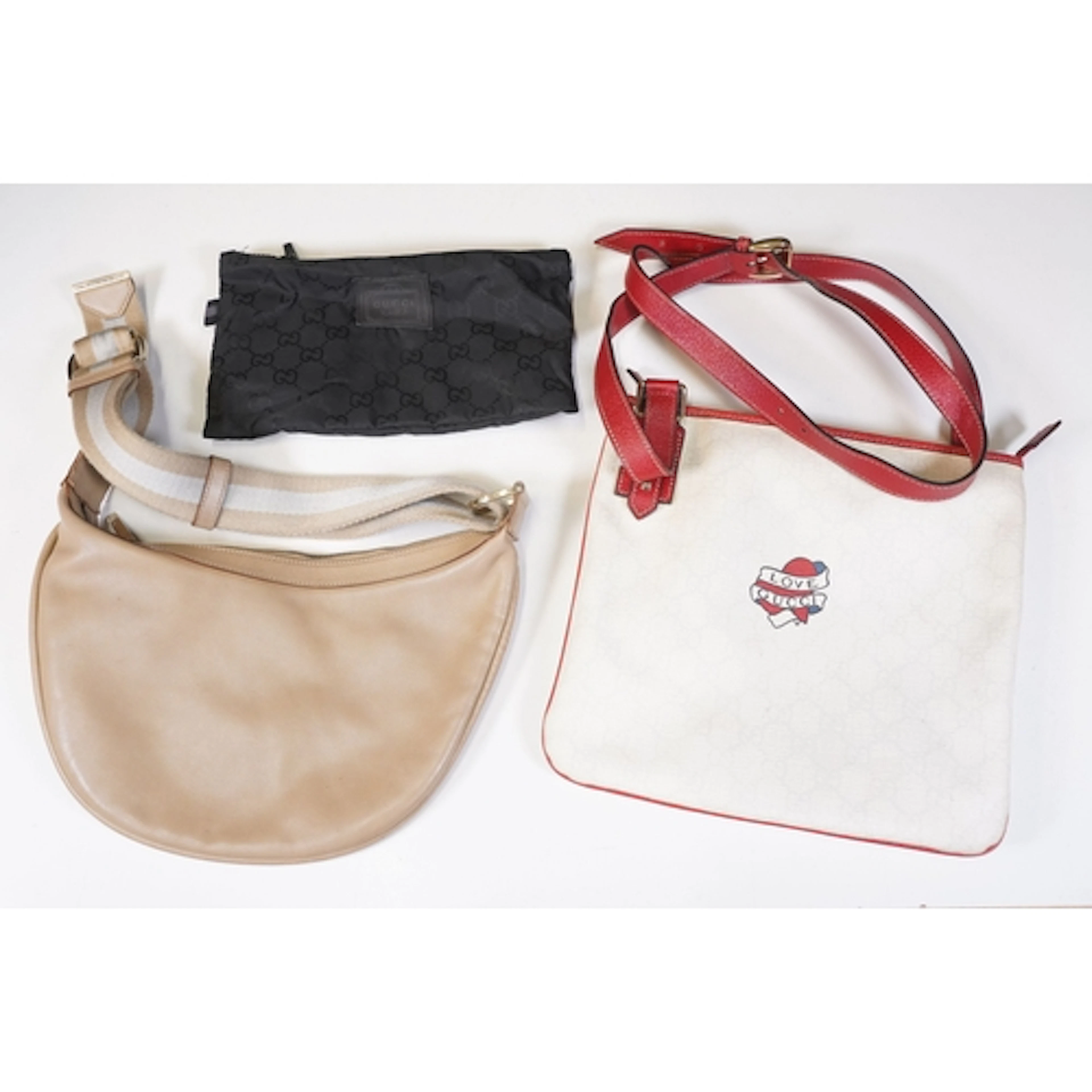 Fashion - Gucci shoulder bag with red and blue heart graphic...