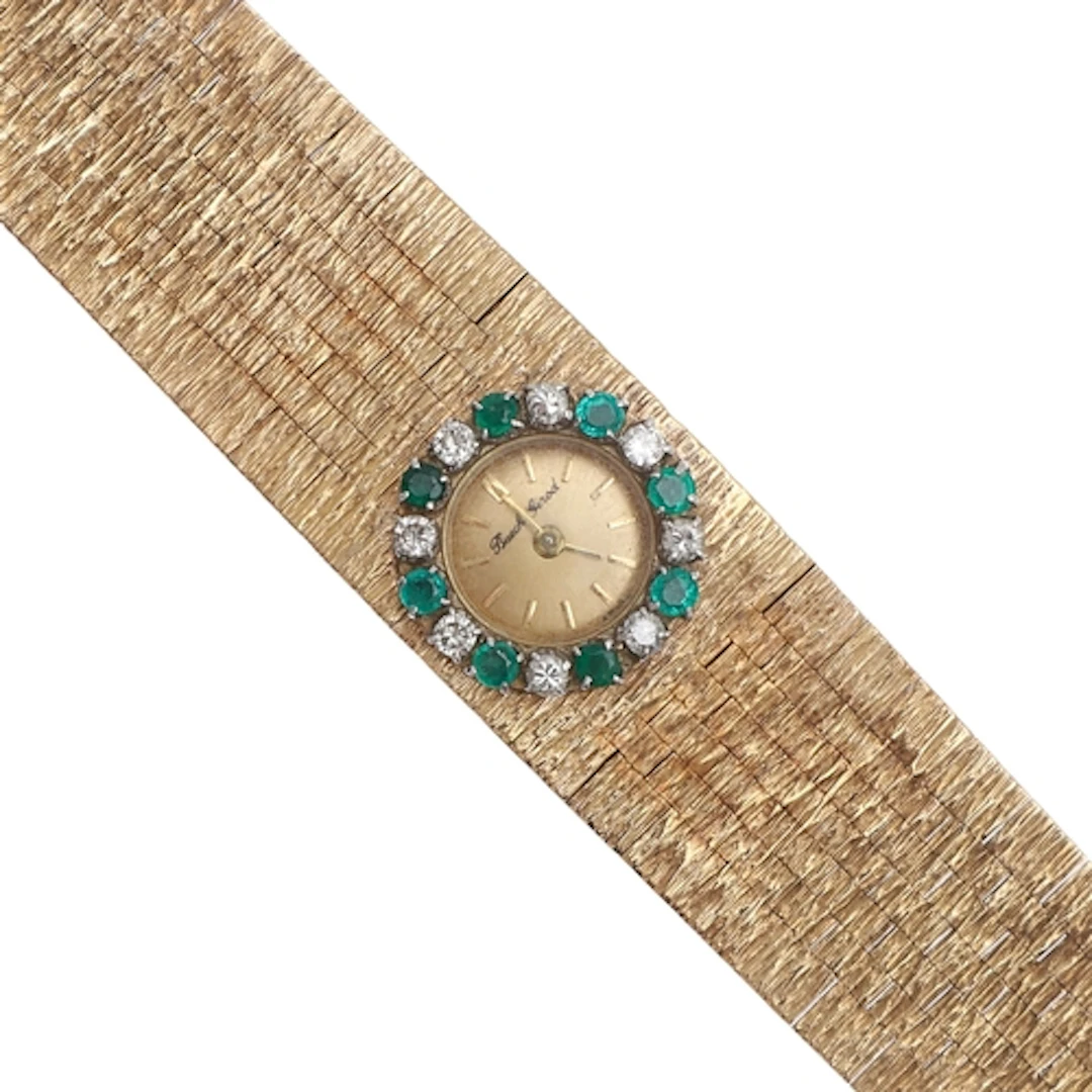 A LADY'S EMERALD, DIAMOND AND 9CT GOLD WRISTWATCH BY BUECHE ...