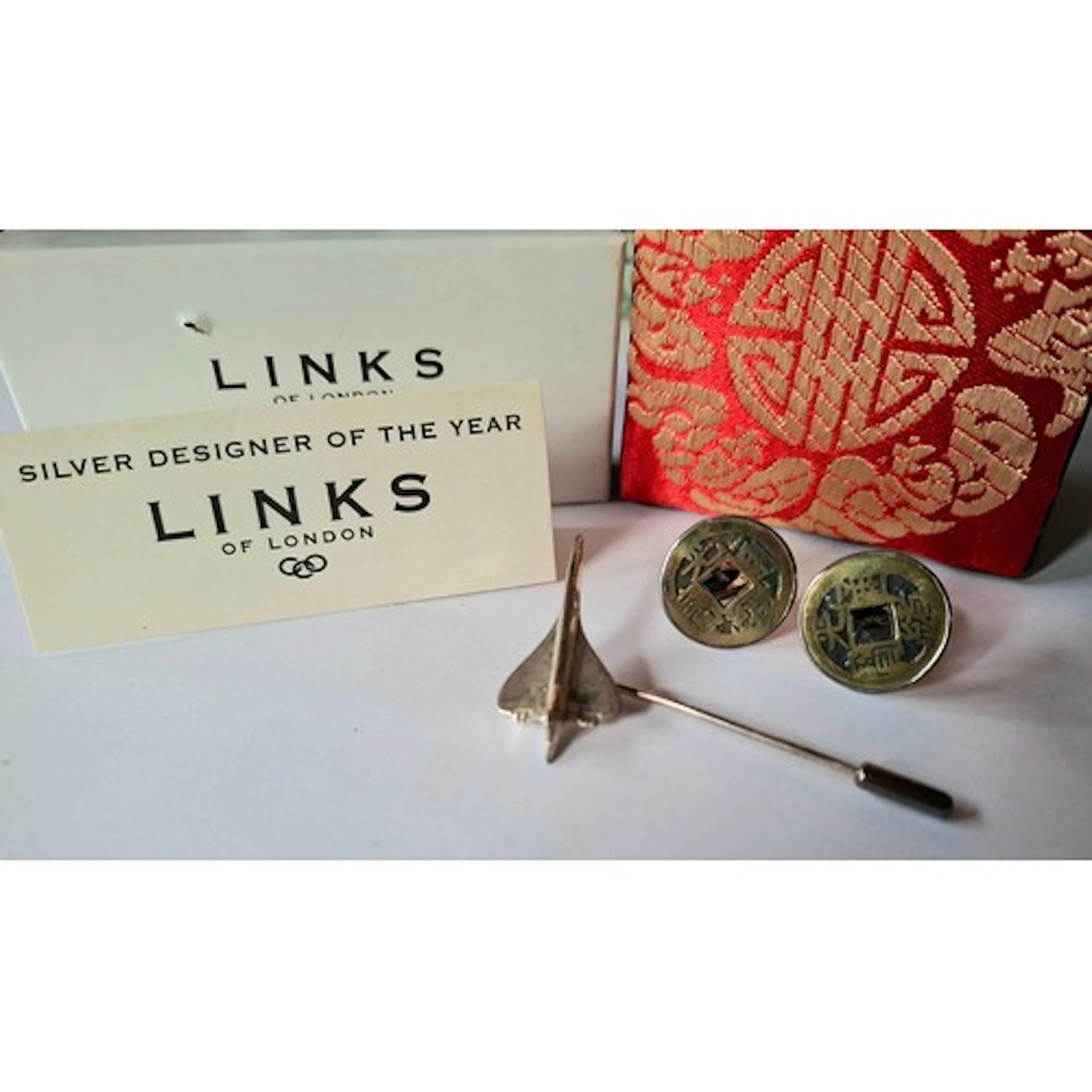 Links of London- A silver pin brooch in the form of Concorde...