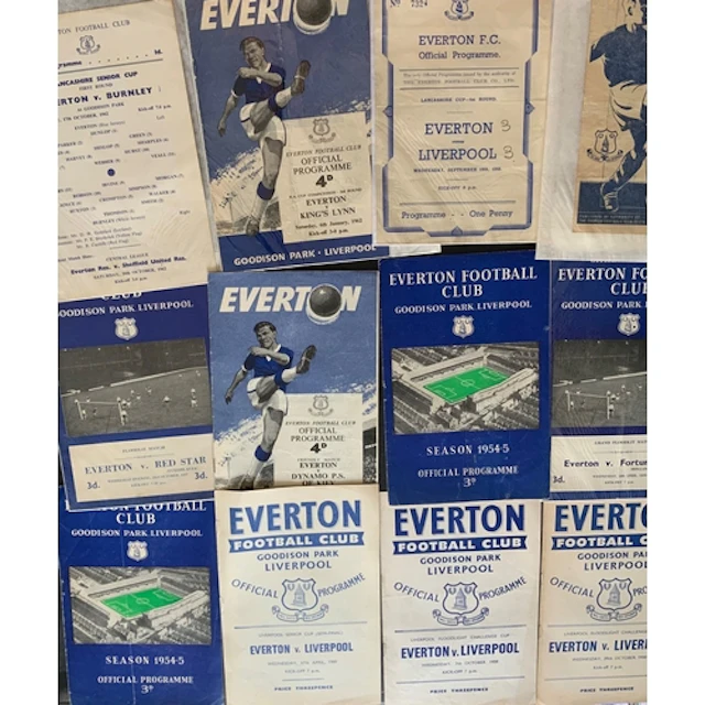 Everton Home Football Programmes: Floodlight final v Liverpo...