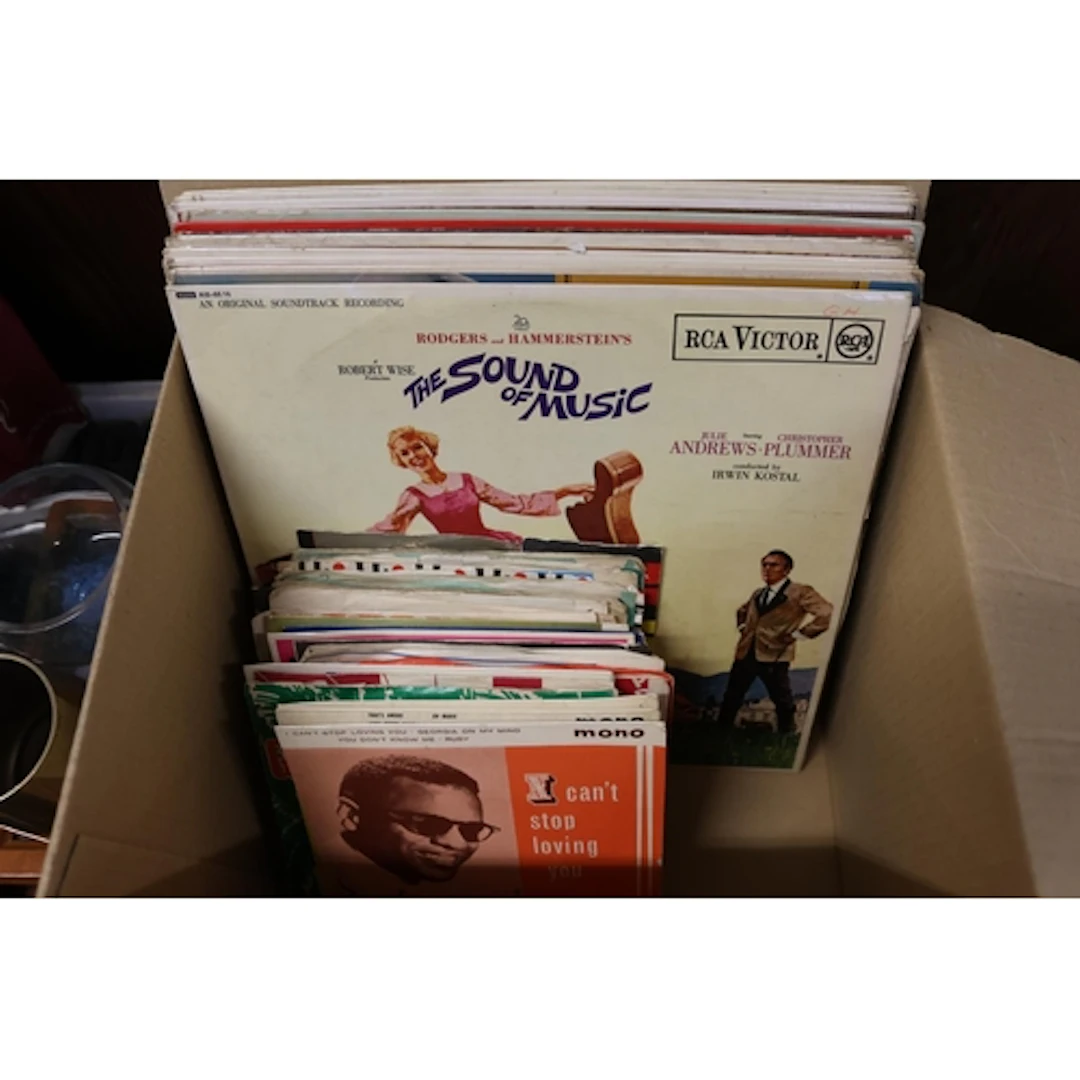 LP and single records to include Dean Martin, Ella Fitzgeral...