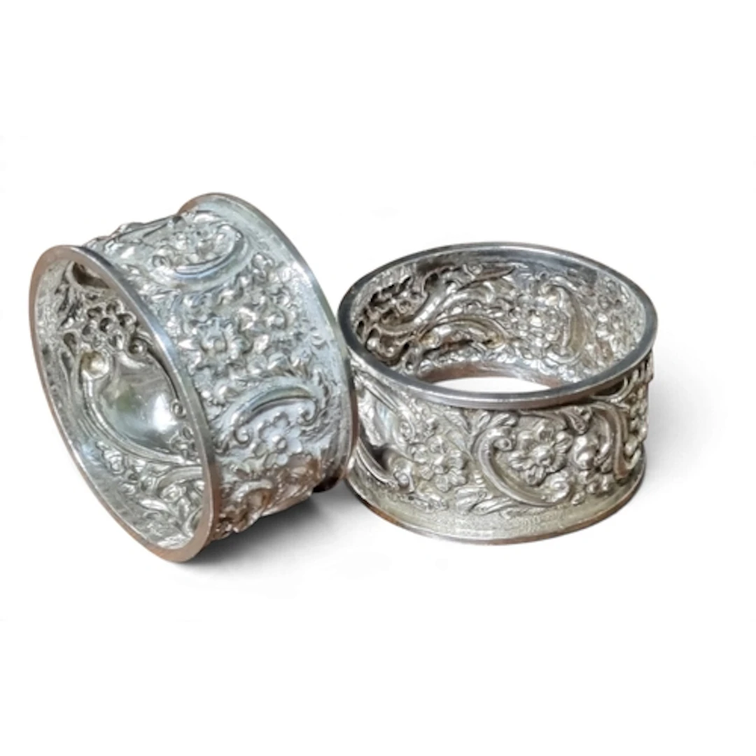 A lovely pair of Silver napkin Rings G E Walton & Co Ltd (Ge...