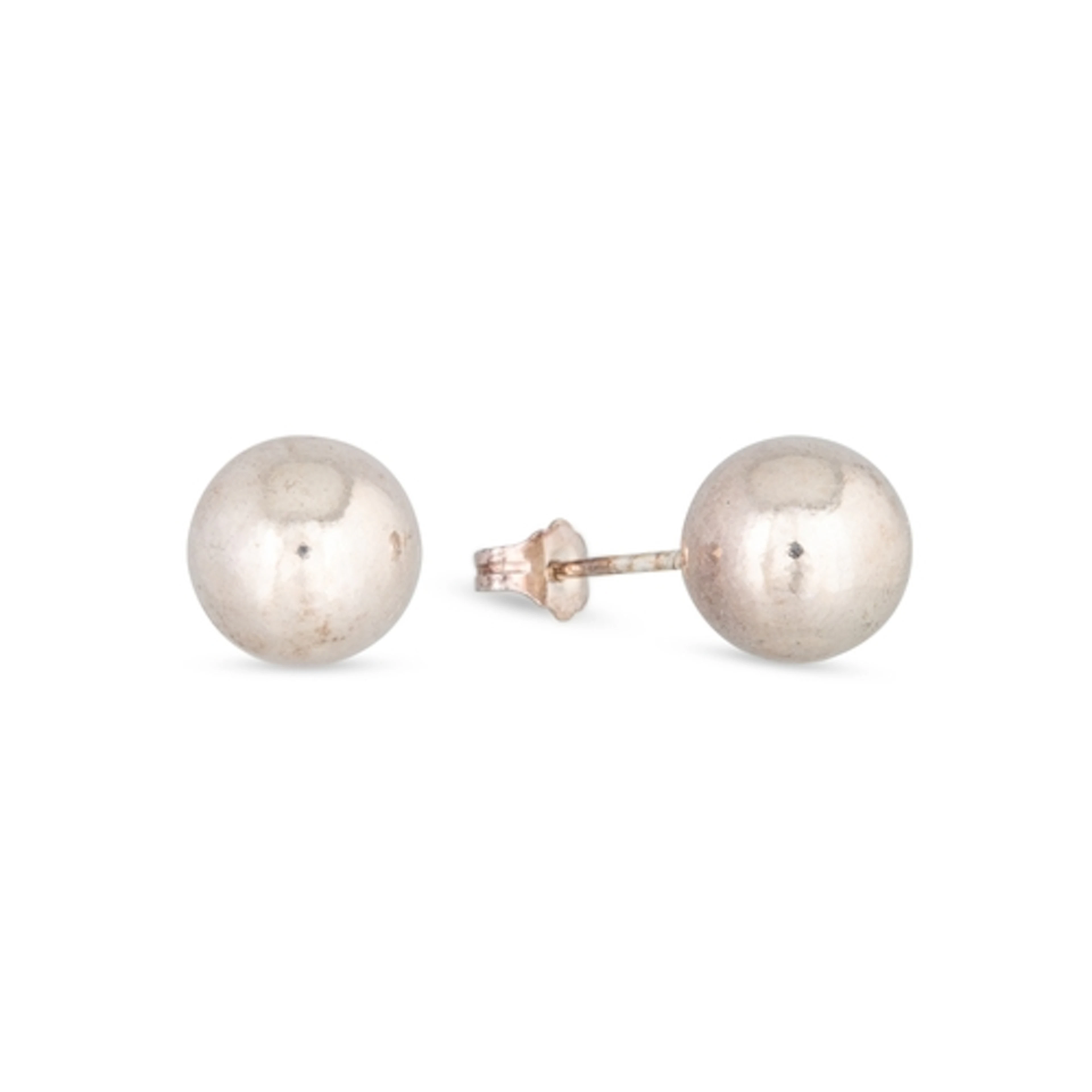 A PAIR OF STERLING SILVER TIFFANY & CO EARRINGS, boxed