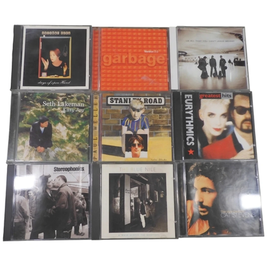 CD's - ROCK/POP/INDIE/COUNTRY/BLUES - Two large mixed g...