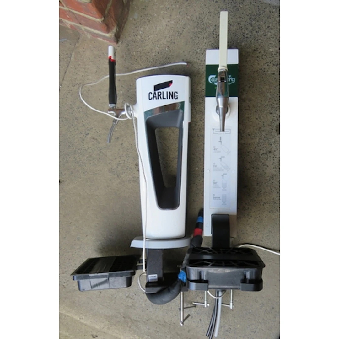 Carling Beer Pump & Carlsberg Beer Pump (2)