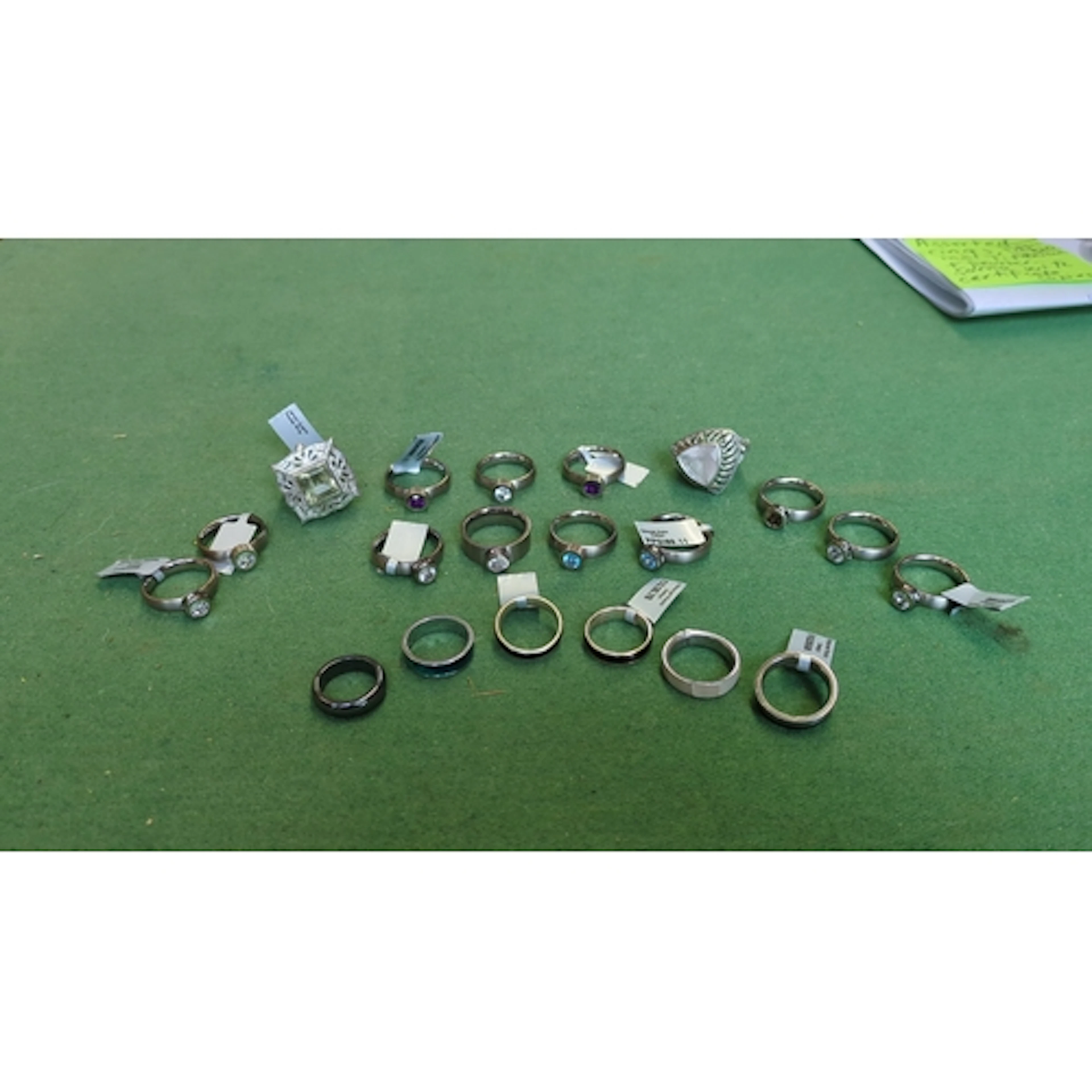 A quantity of modern rings, principally titanium and bi-colo...