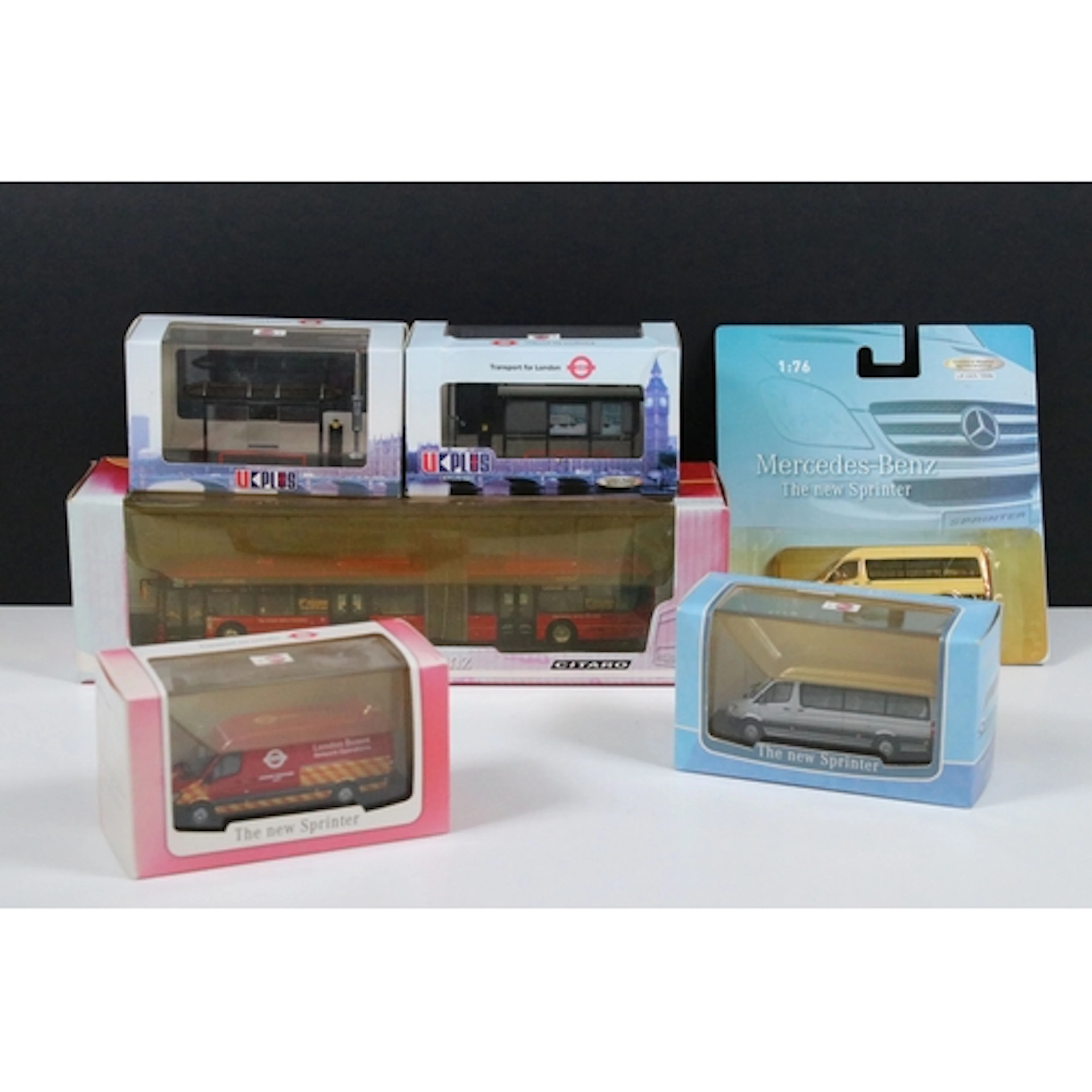 Five boxed / cased / carded Creative Master Northcord Ltd di...