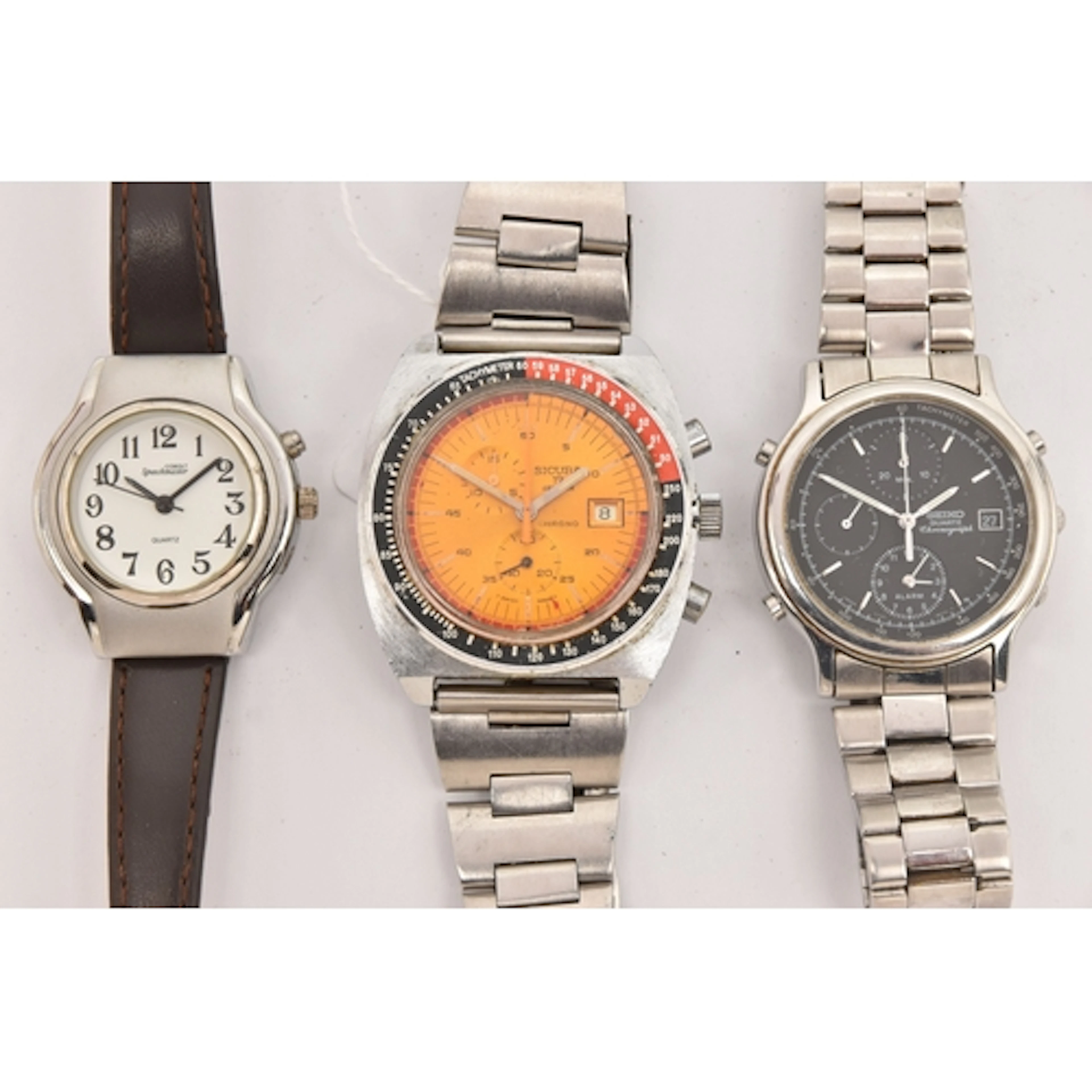 A COLLECTION OF THREE WATCHES TO INCLUDE SEIKO, SICURA AND C...