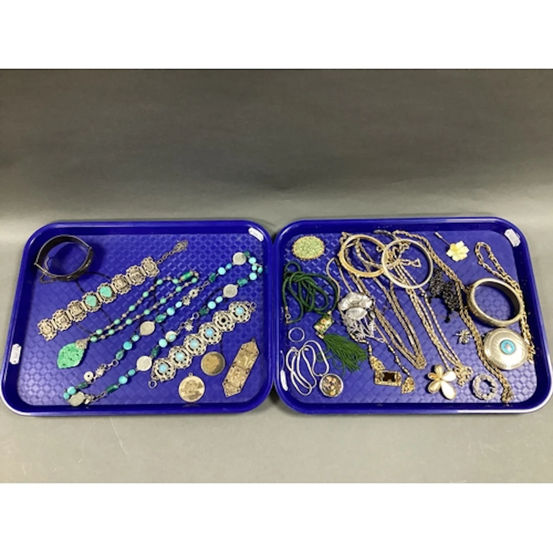 A Collection of Vintage and Later Costume Jewellery, includi...